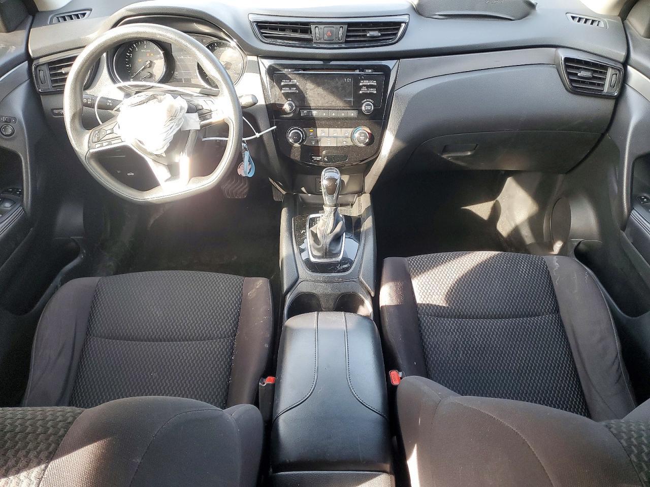 2018 Nissan Rogue Sport S - zdjęcie 8