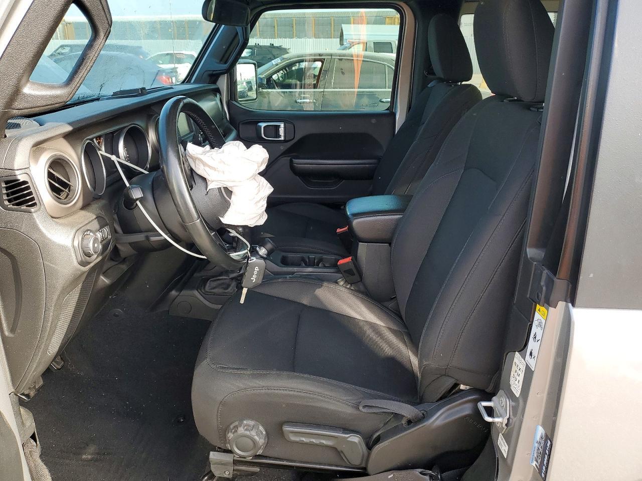 2019 Jeep Wrangler Sport - zdjęcie 7