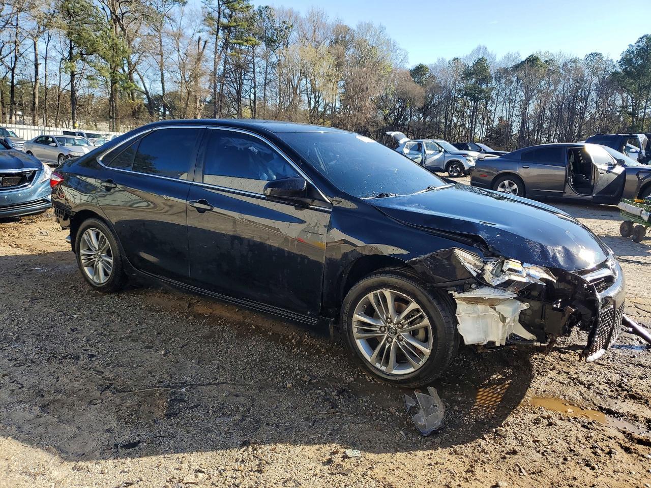 2015 Toyota Camry Se - zdjęcie 4