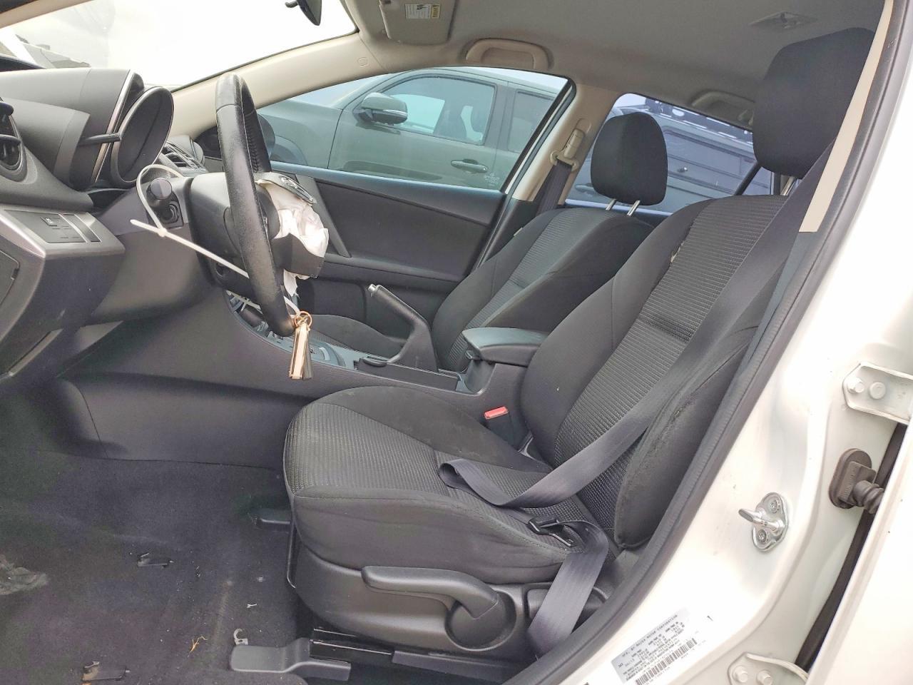 2013 Mazda 3 I - zdjęcie 7