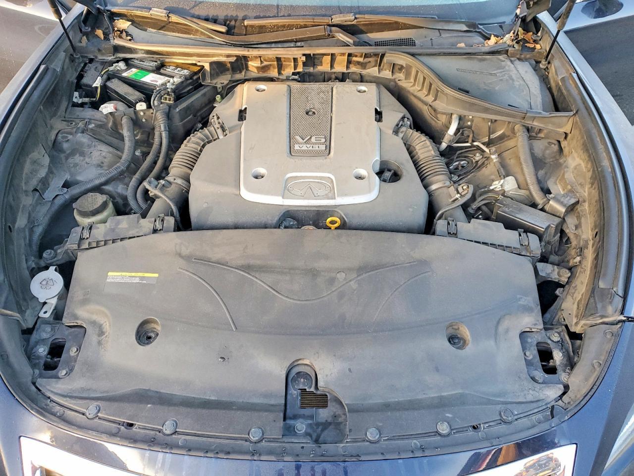 2017 Infiniti Q70 3.7 - zdjęcie 11