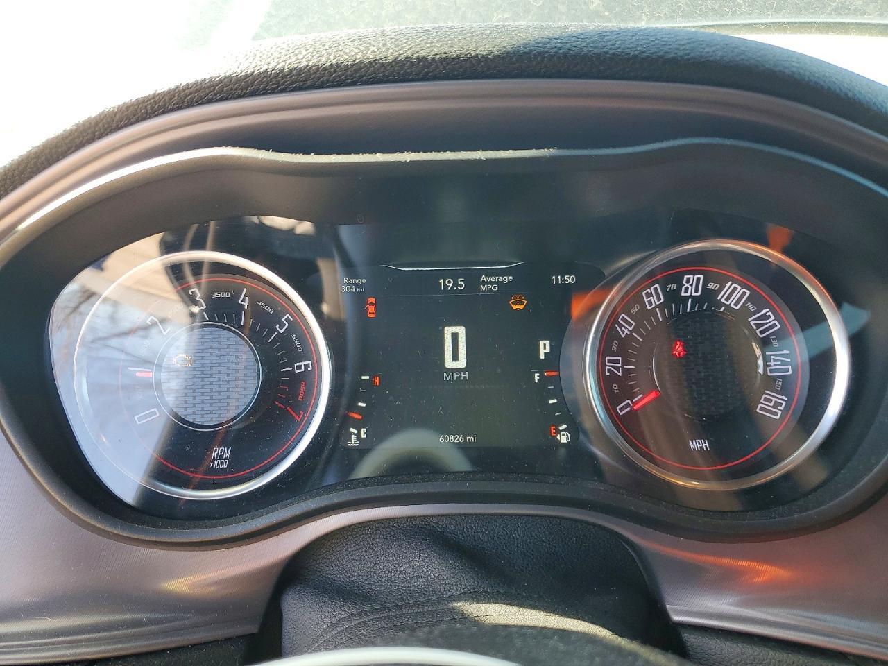 2023 Dodge Challenger Sxt - zdjęcie 9