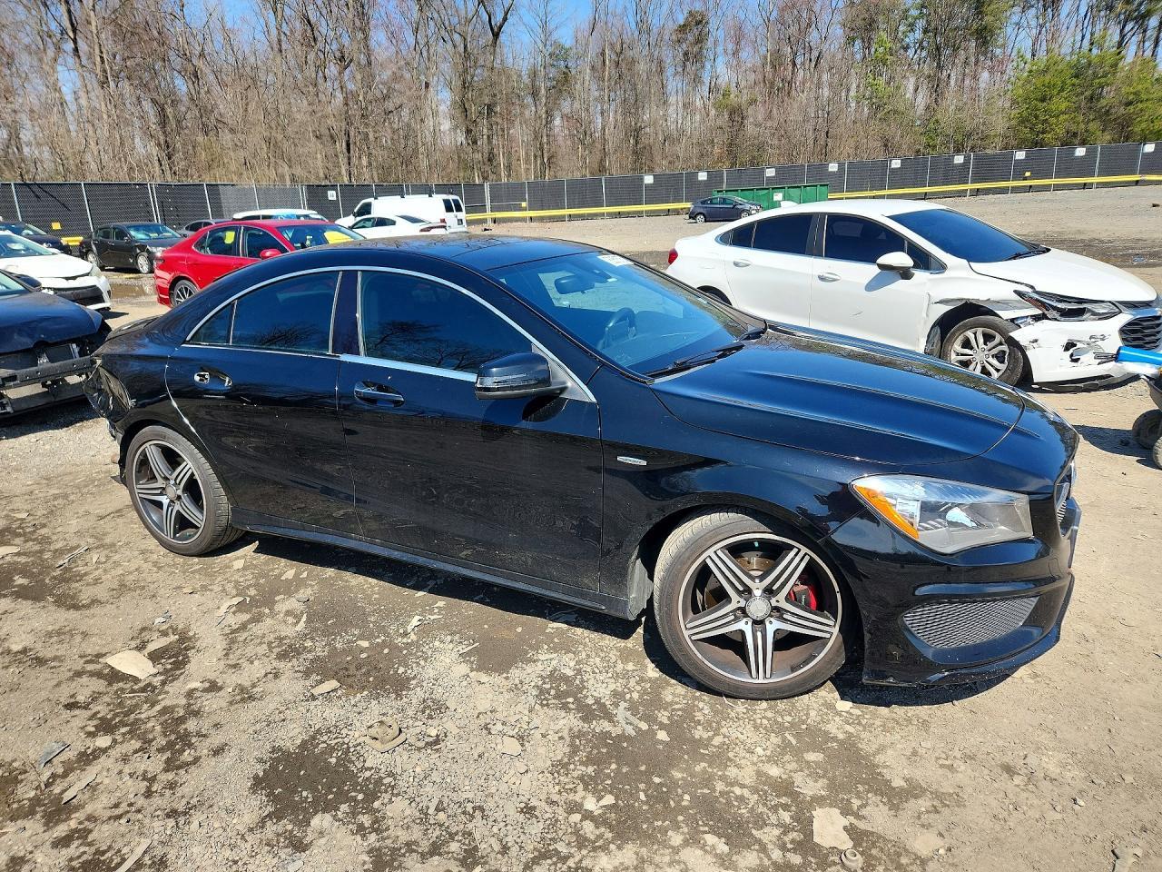2015 Mercedes-Benz Cla 250 - zdjęcie 4