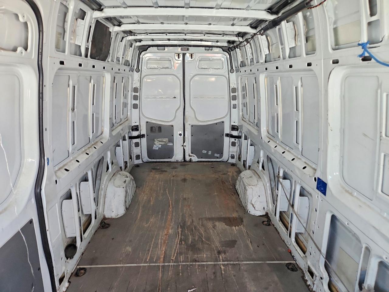 2014 Mercedes-Benz Sprinter 2500 - zdjęcie 10