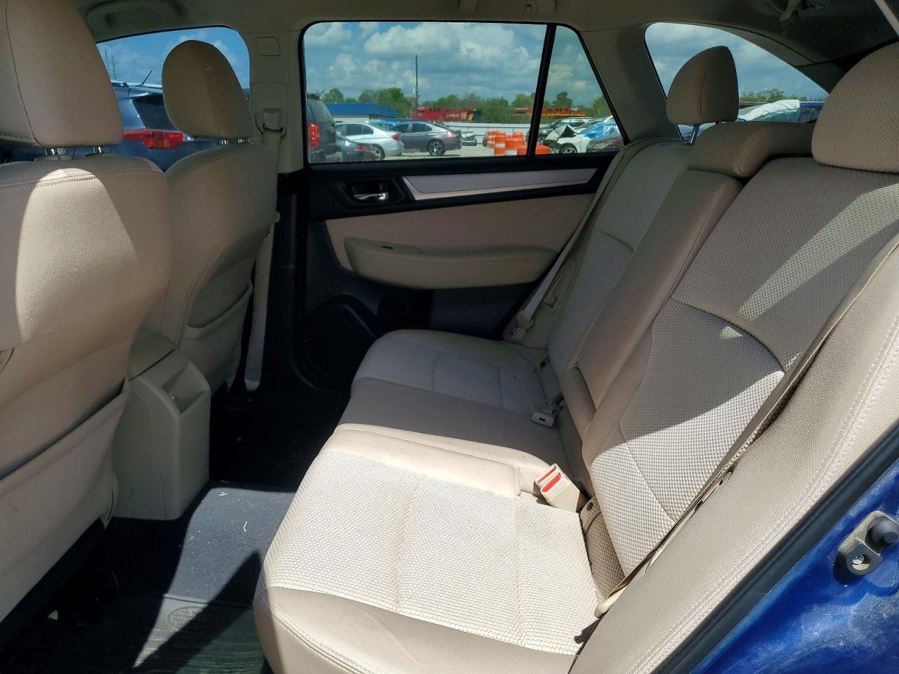 2015 Subaru Outback 2.5I Premium - zdjęcie 10