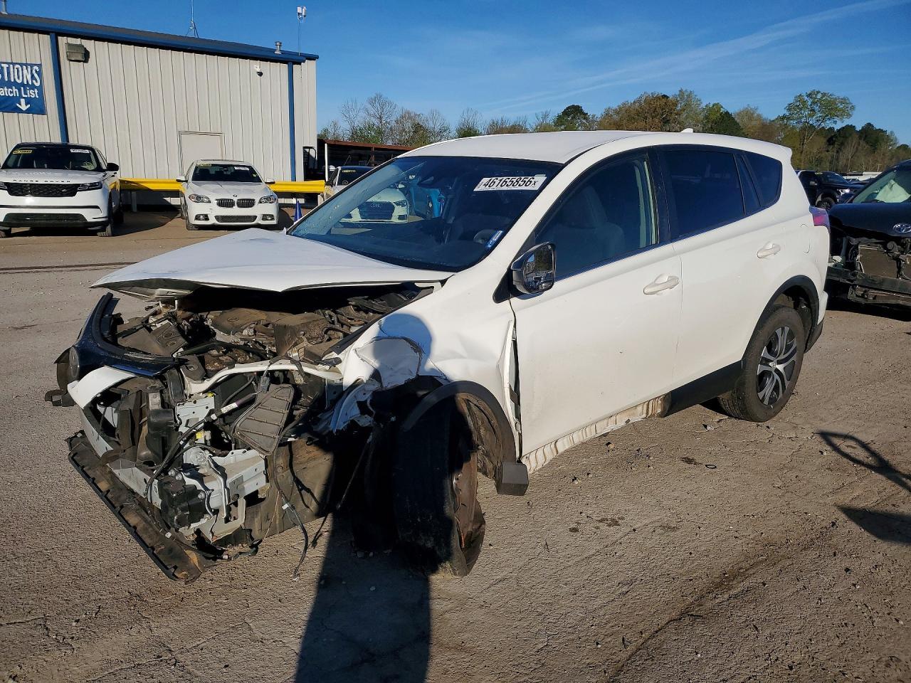 2017 Toyota Rav4 Le - zdjęcie główne
