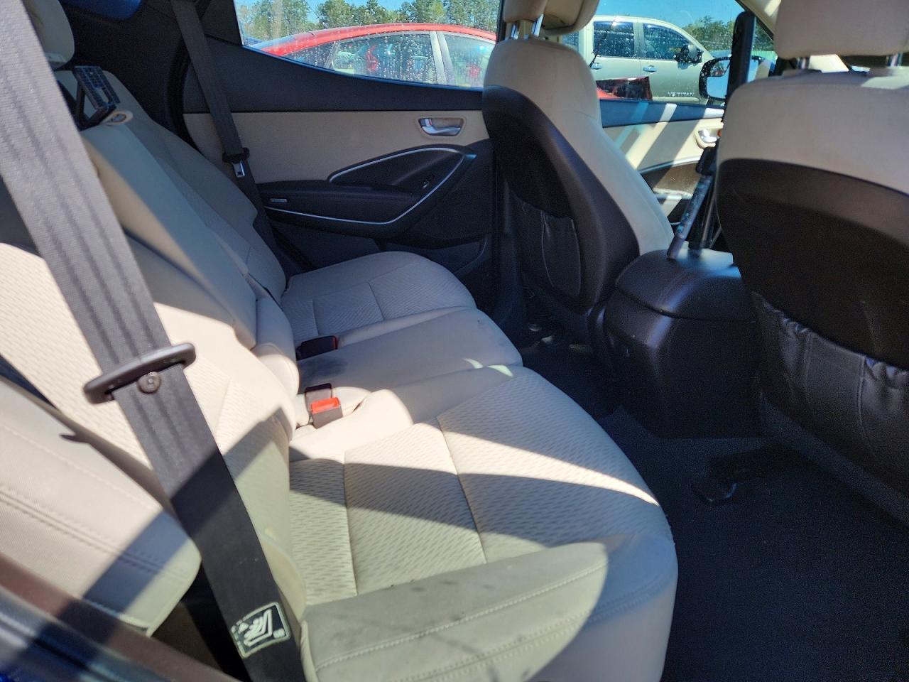 2018 Hyundai Santa Fe Sport 2.4L - zdjęcie 11