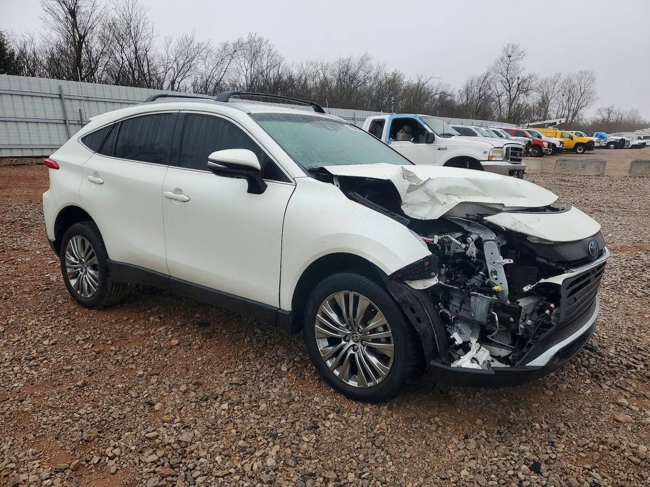 2022 Toyota Venza Limited - zdjęcie 4