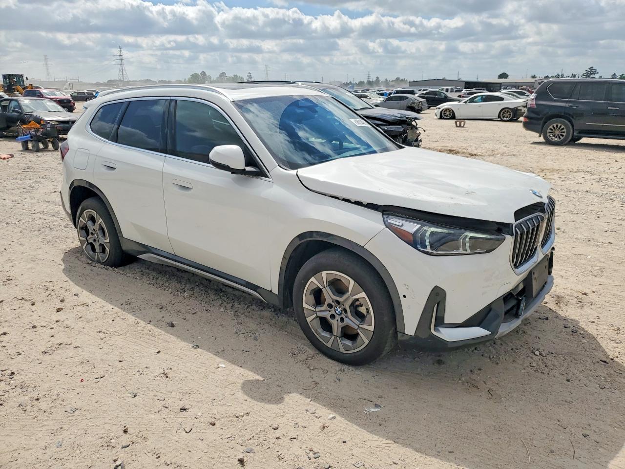 2025 BMW X1 xDrive28I - zdjęcie 4