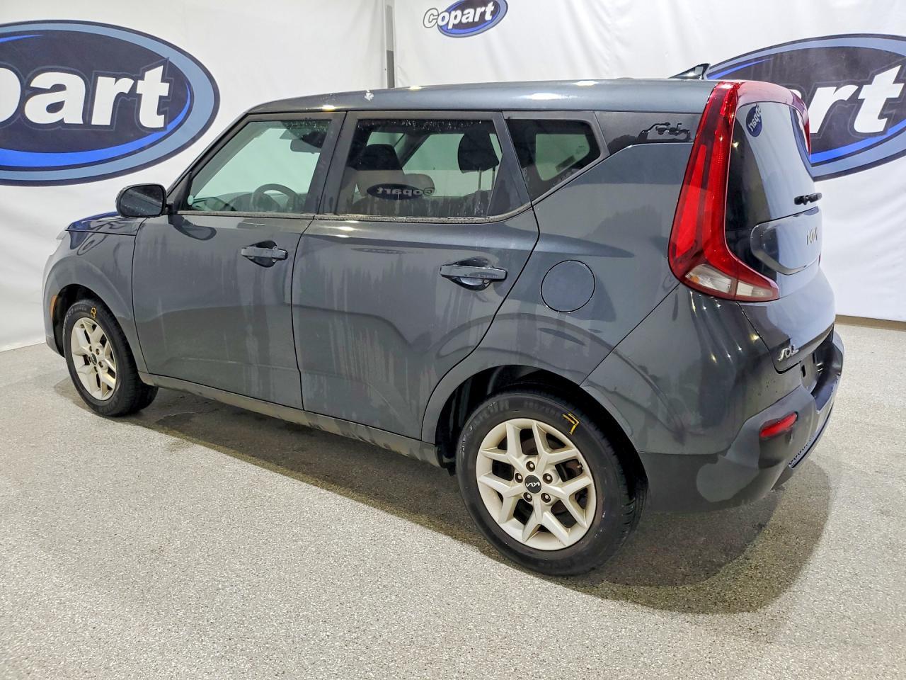 2022 Kia Soul Lx - zdjęcie 2