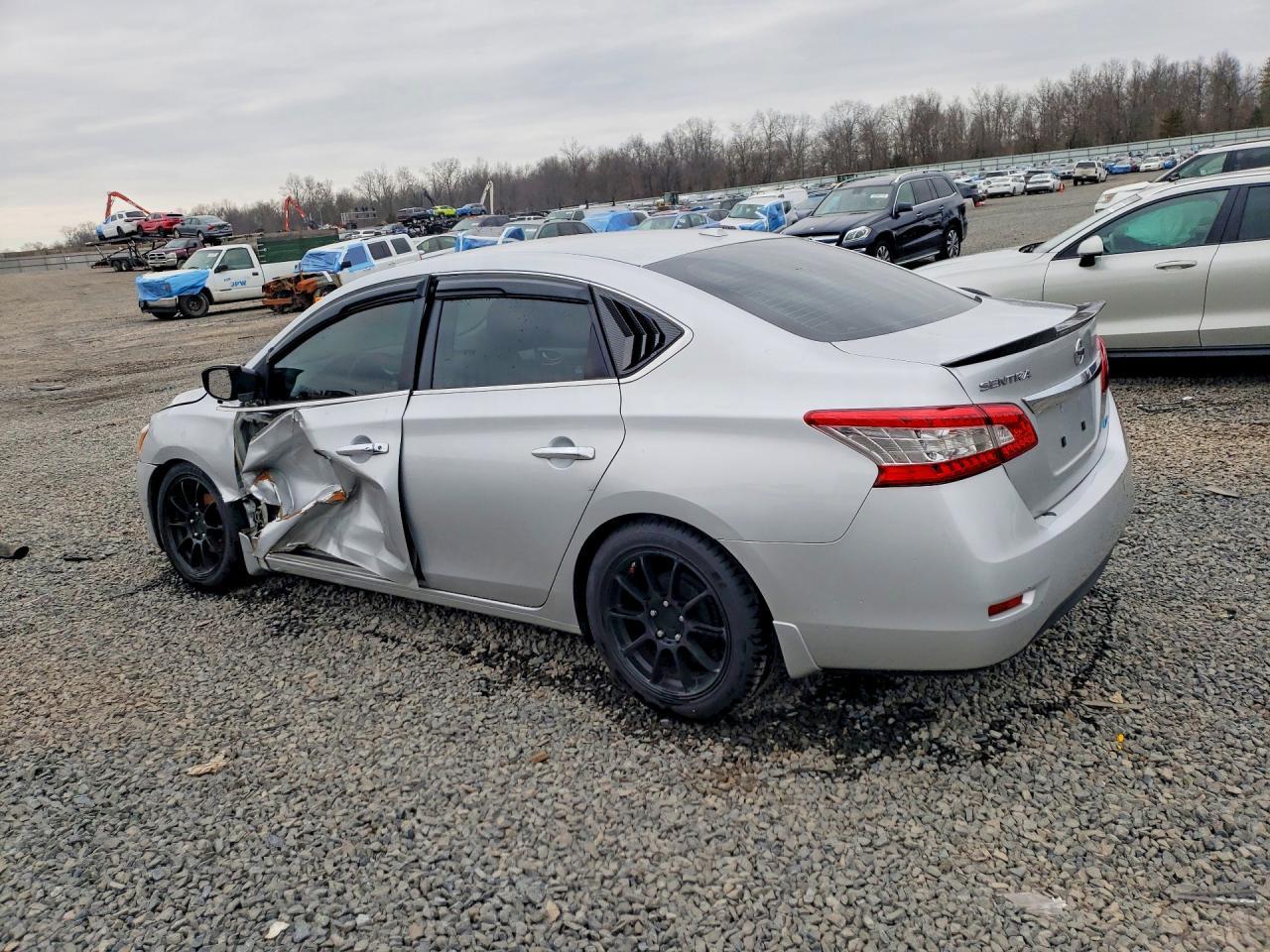 2014 Nissan Sentra Sv - zdjęcie 2