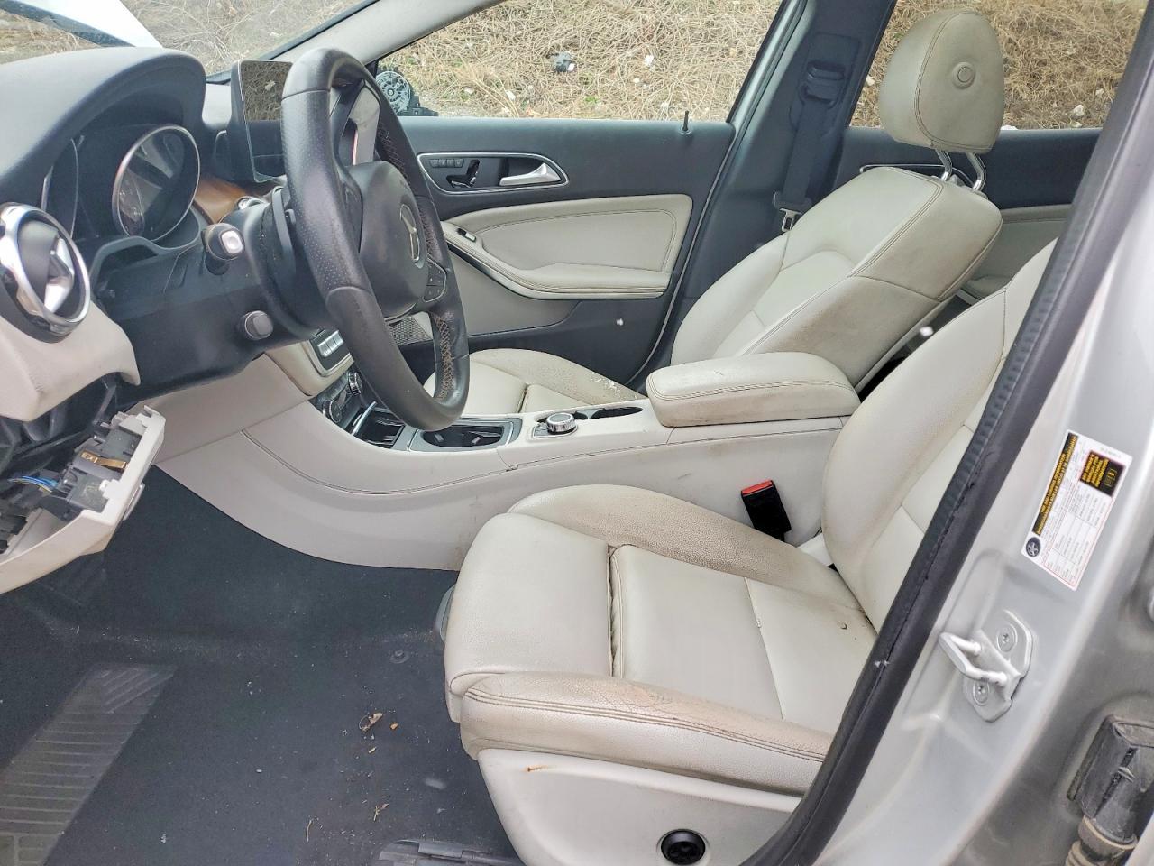 2018 Mercedes-Benz Gla 250 4Matic - zdjęcie 7