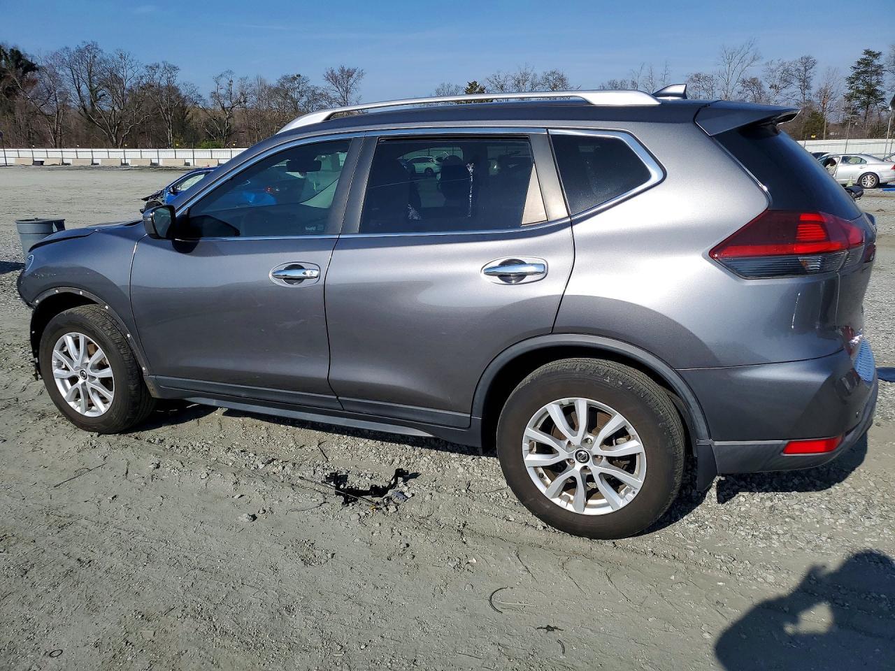 2019 Nissan Rogue Sv - zdjęcie 2