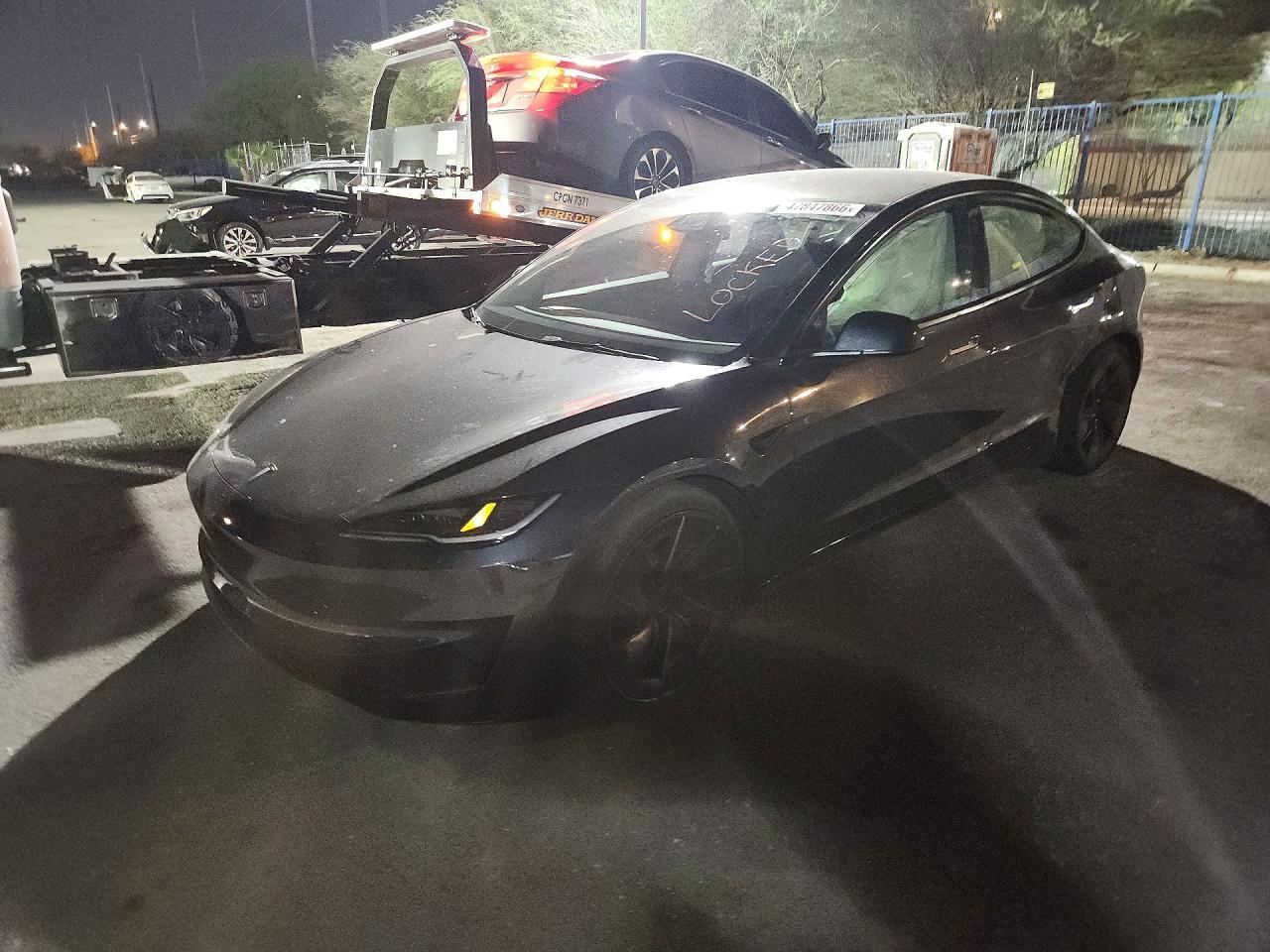 2024 Tesla Model 3 - zdjęcie główne