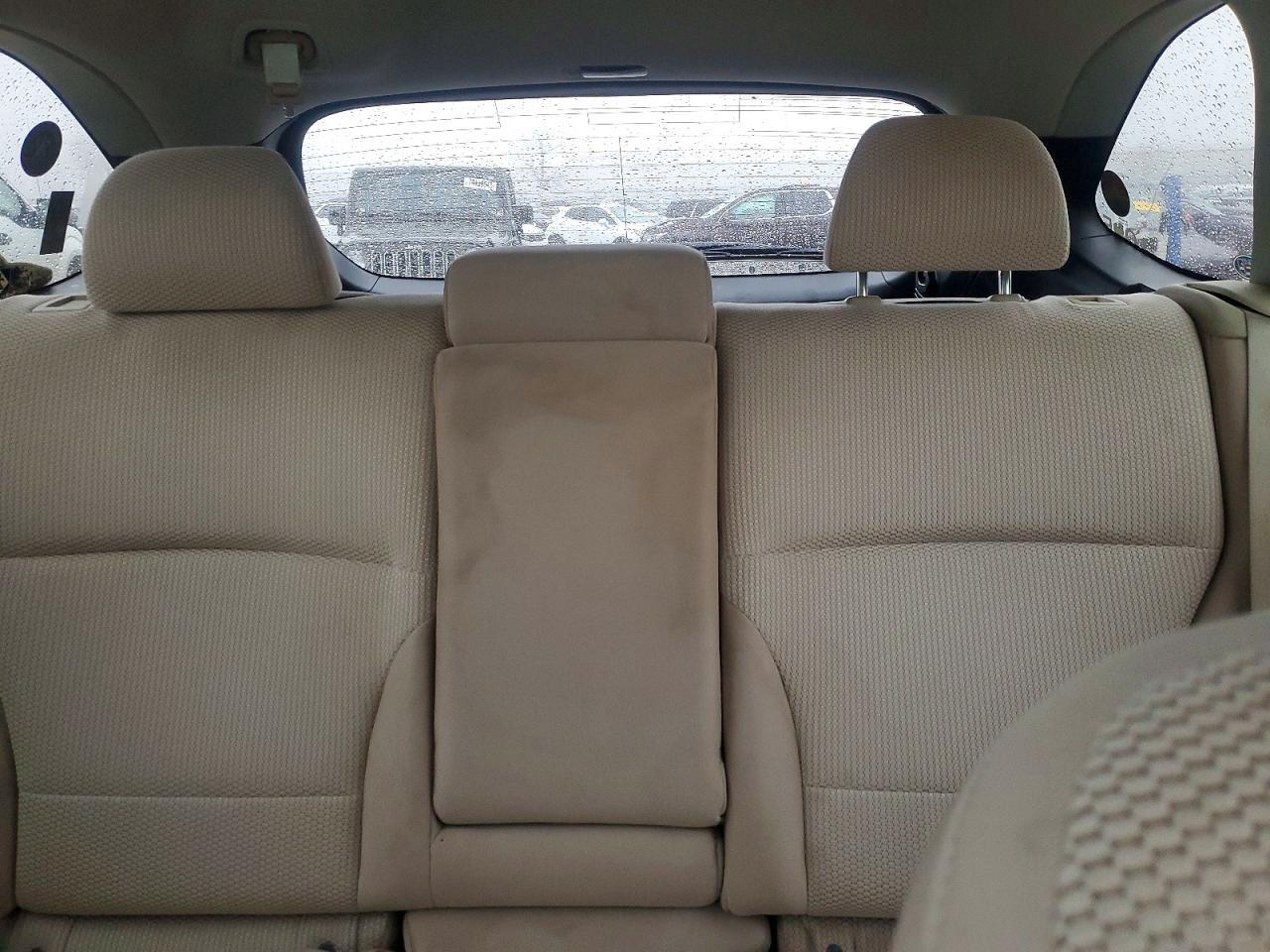 2015 Subaru Outback 2.5I Premium - zdjęcie 10