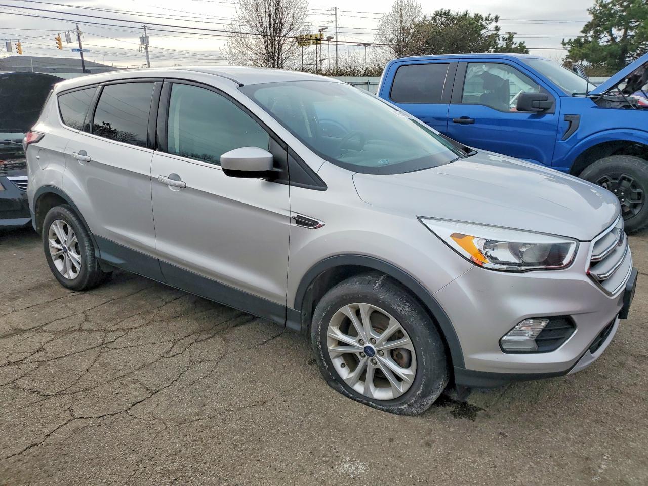 2017 Ford Escape Se - zdjęcie 4