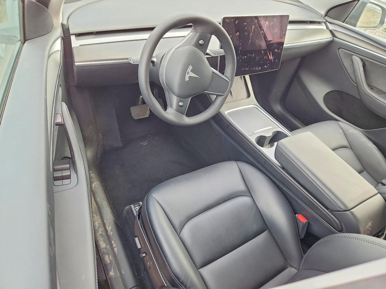 2023 Tesla Model Y - zdjęcie 8