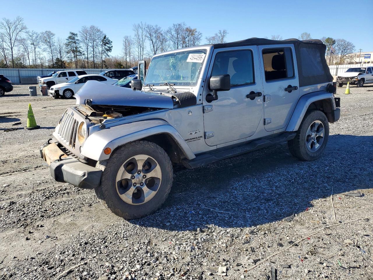 2016 Jeep Wrangler Unlimited Sahara - zdjęcie główne