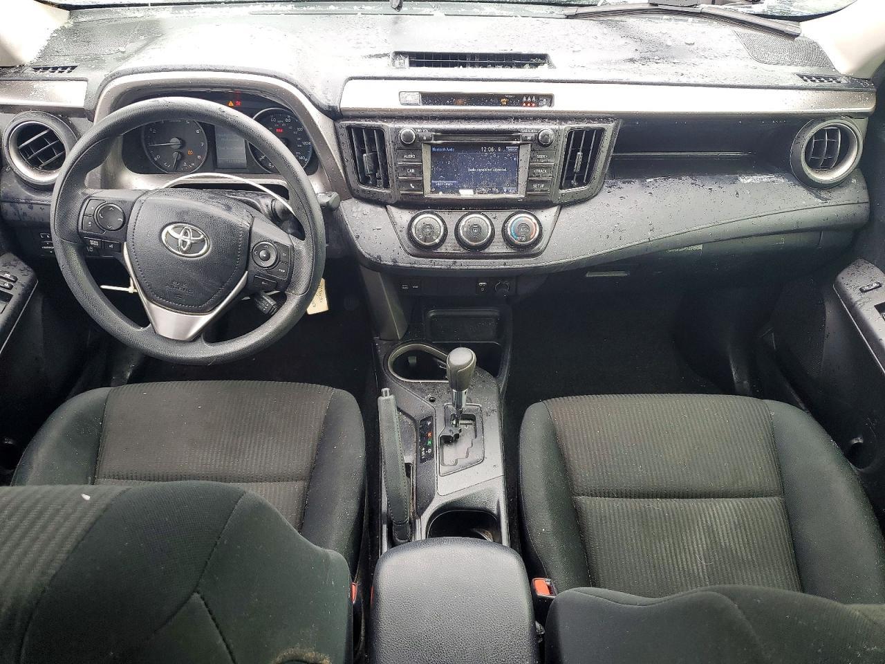 2018 Toyota Rav4 Le - zdjęcie 8