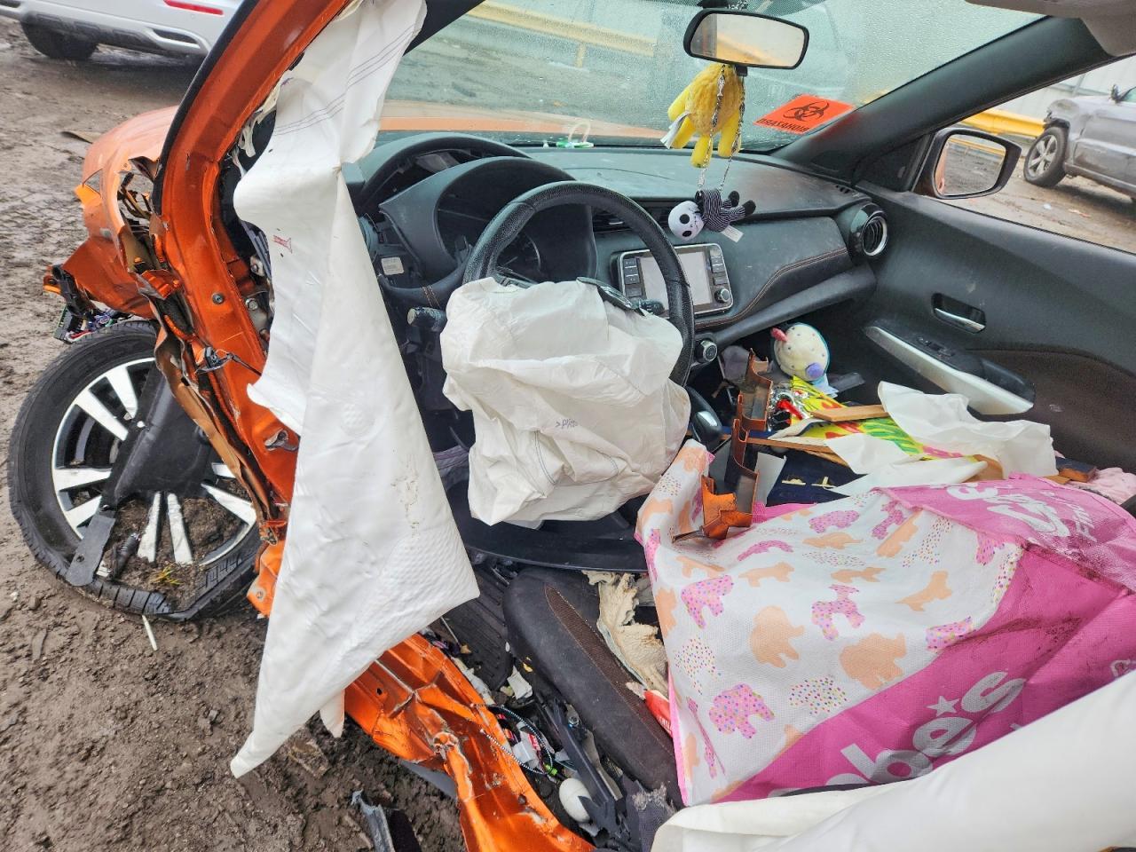 2019 Nissan Kicks Sr - zdjęcie 8