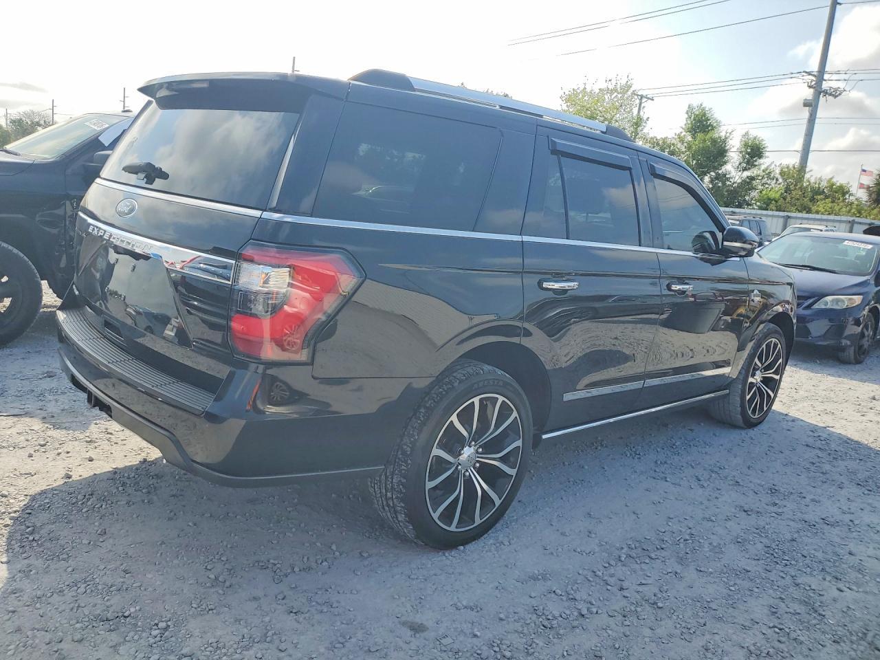 2020 Ford Expedition Limited - zdjęcie 3