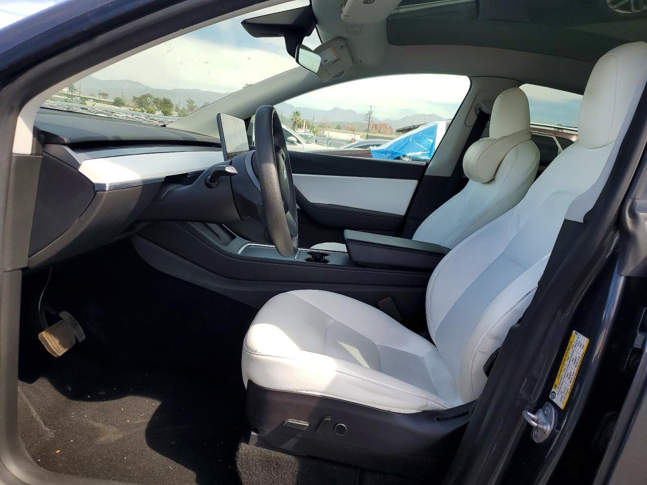 2022 Tesla Model Y - zdjęcie 7