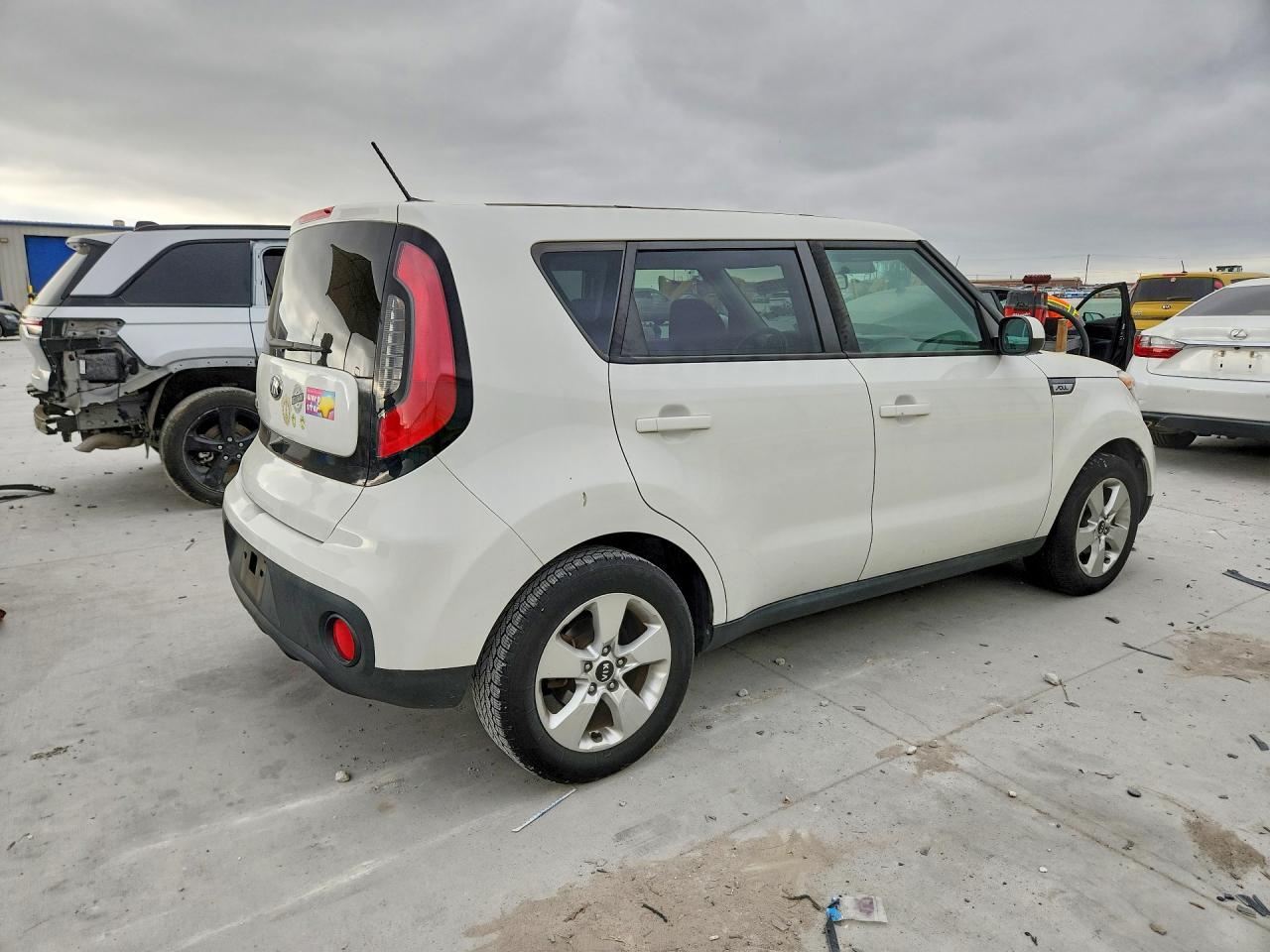 2017 Kia Soul Base - zdjęcie 3