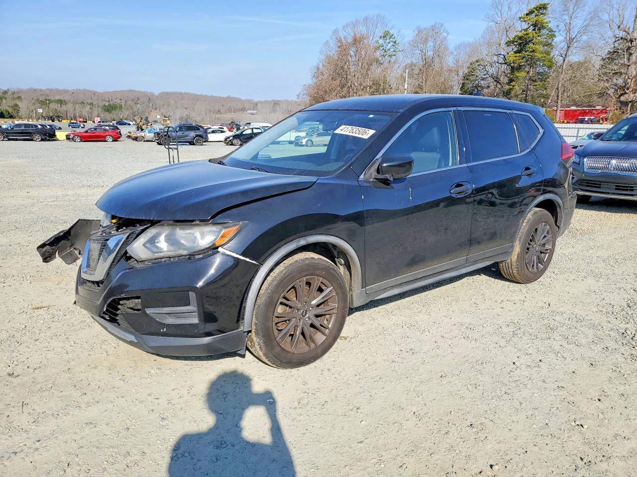 2017 Nissan Rogue S - zdjęcie główne