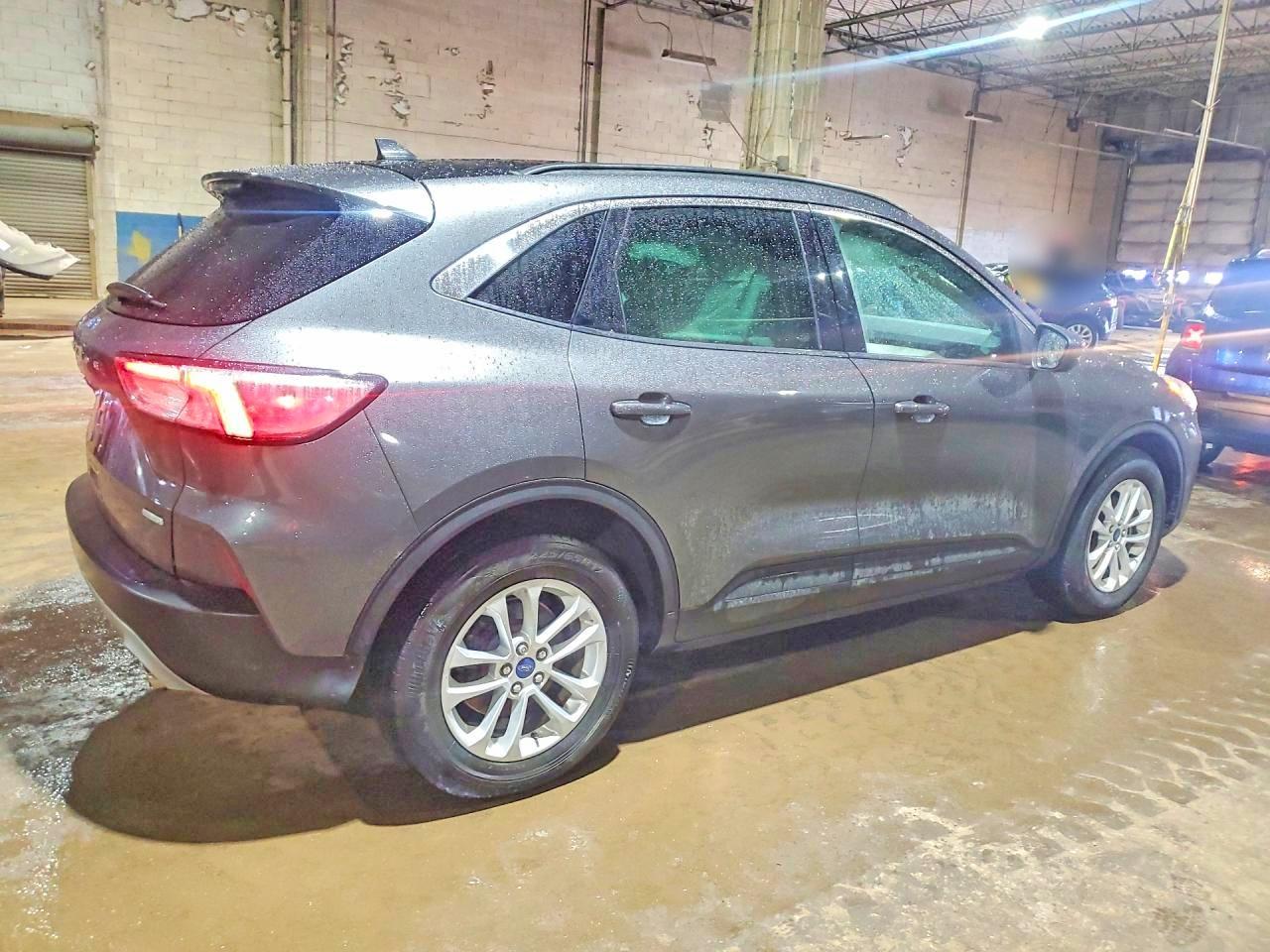 2020 Ford Escape Se - zdjęcie 3