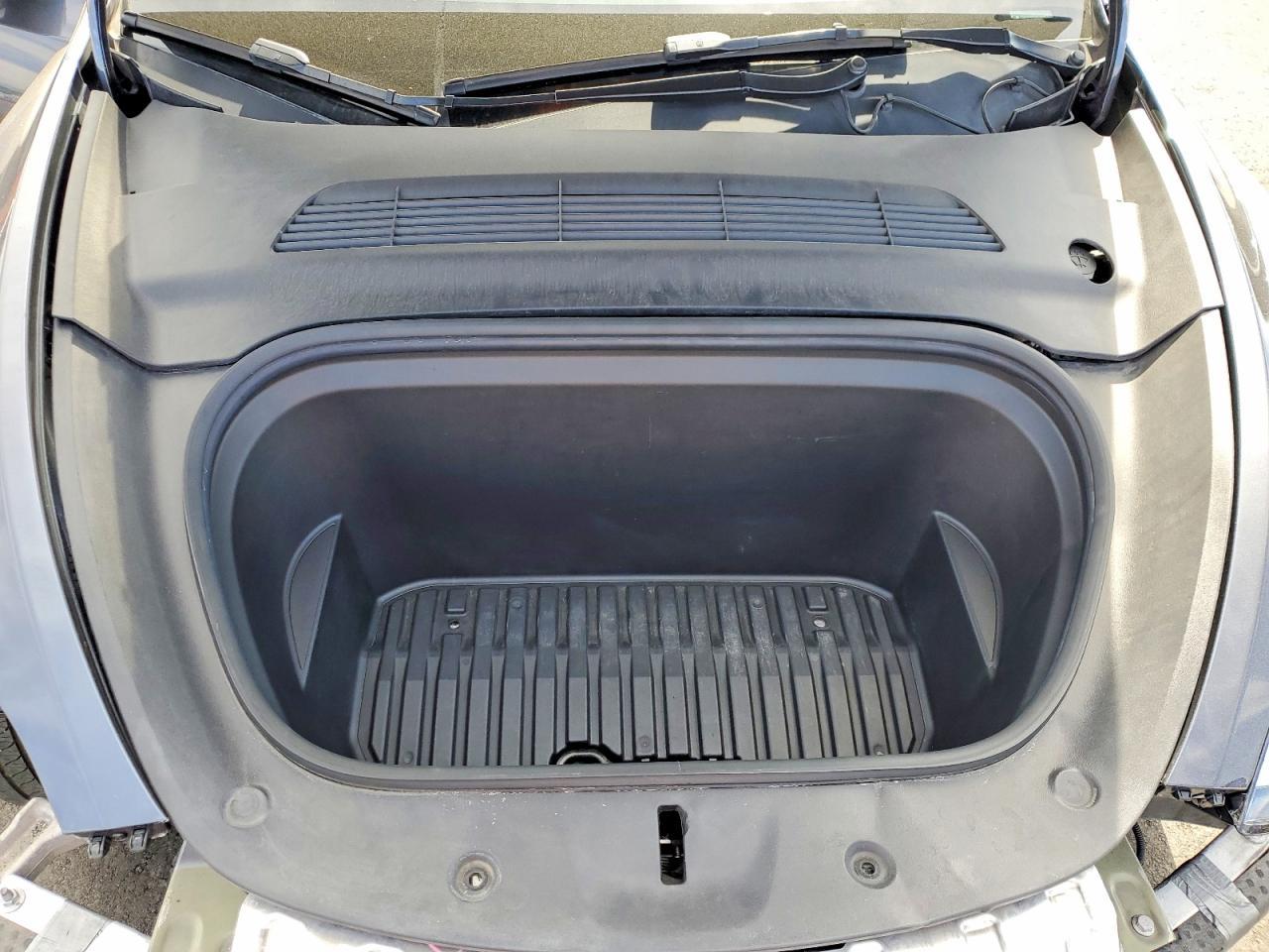 2022 Tesla Model Y - zdjęcie 11