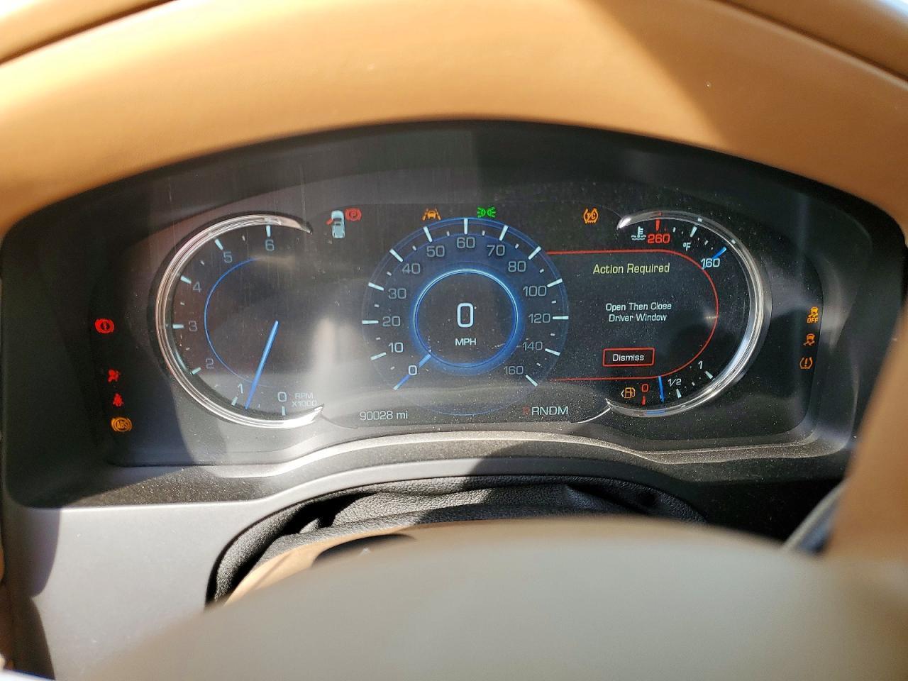 2016 Cadillac Escalade Platinum - zdjęcie 9