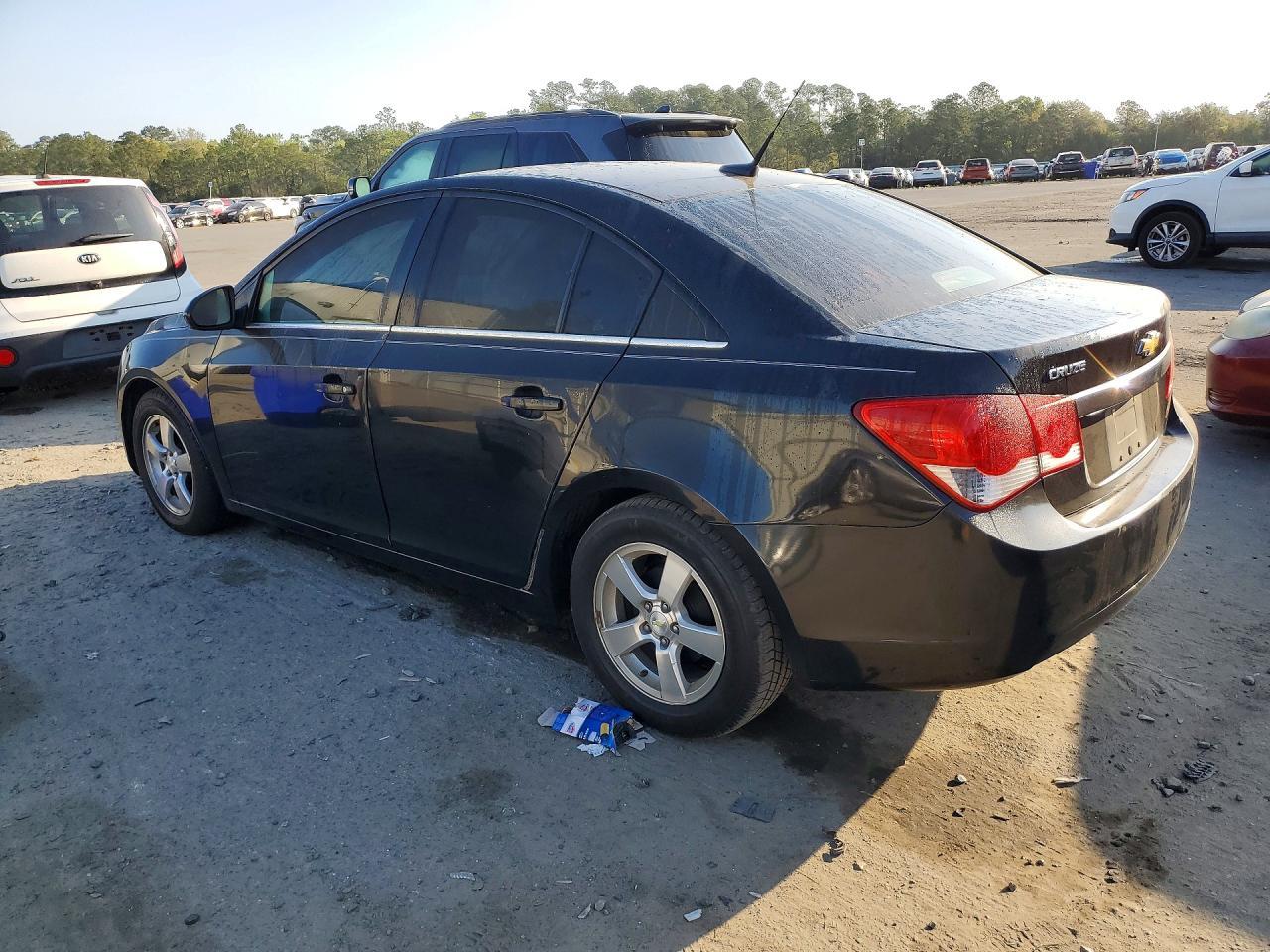 2014 Chevrolet Cruze 4D - zdjęcie 2