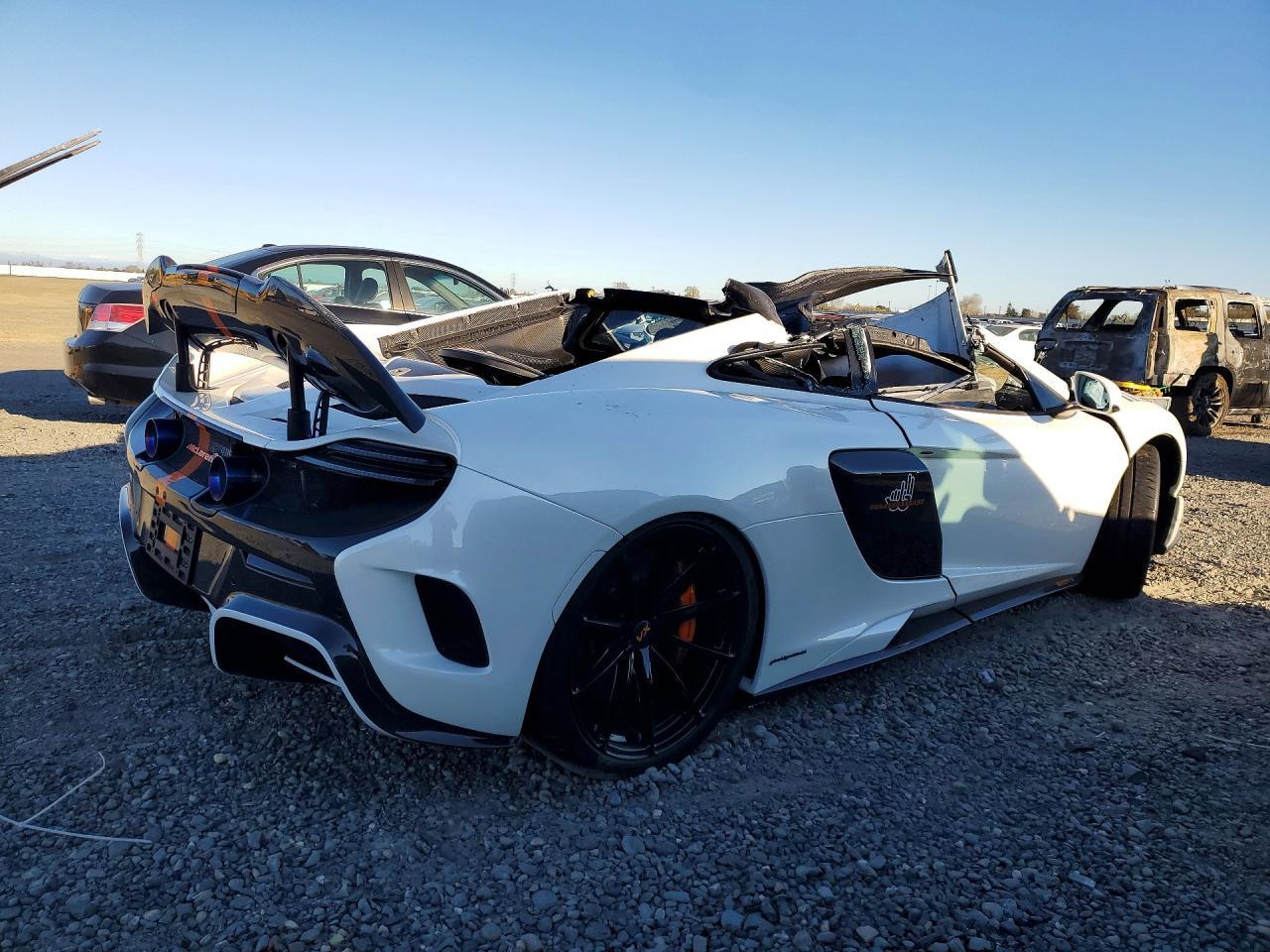 2016 Mclaren 675Lt - zdjęcie 3
