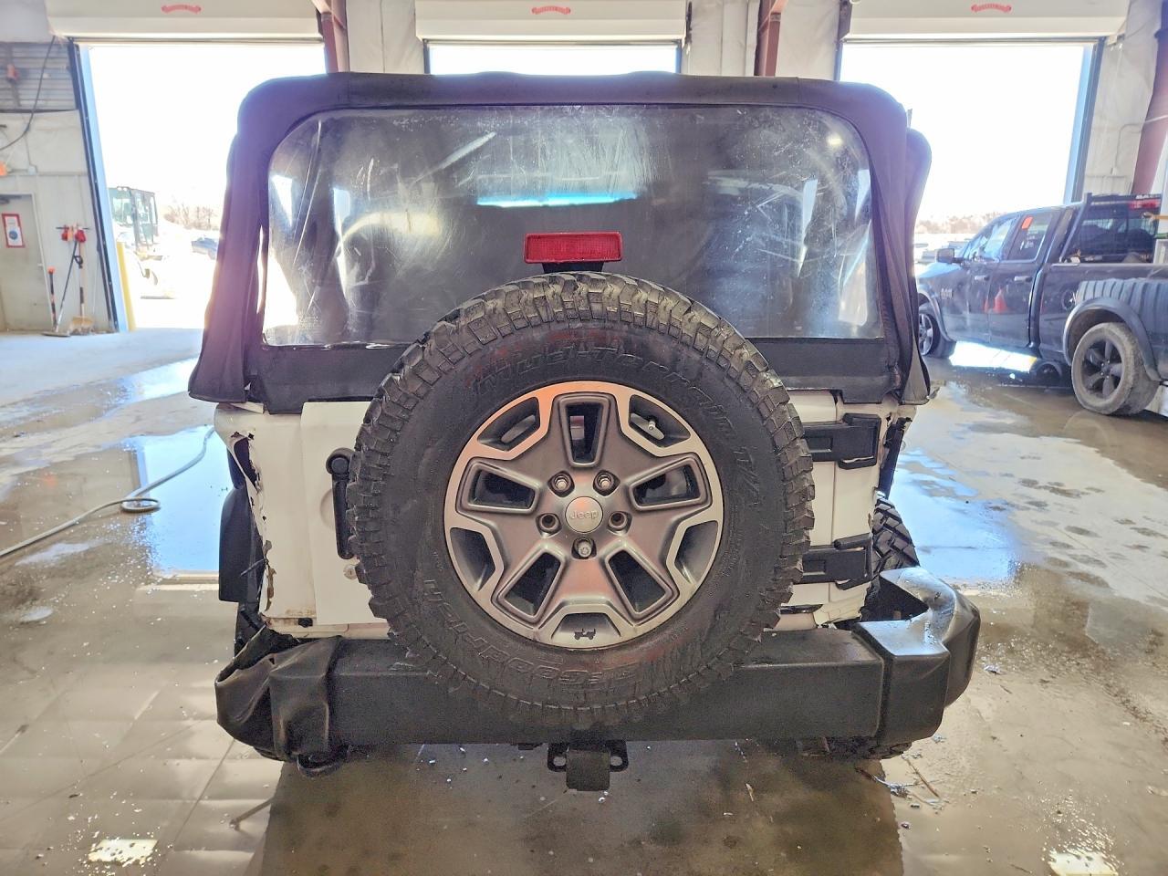 2016 Jeep Wrangler Sport - zdjęcie 6