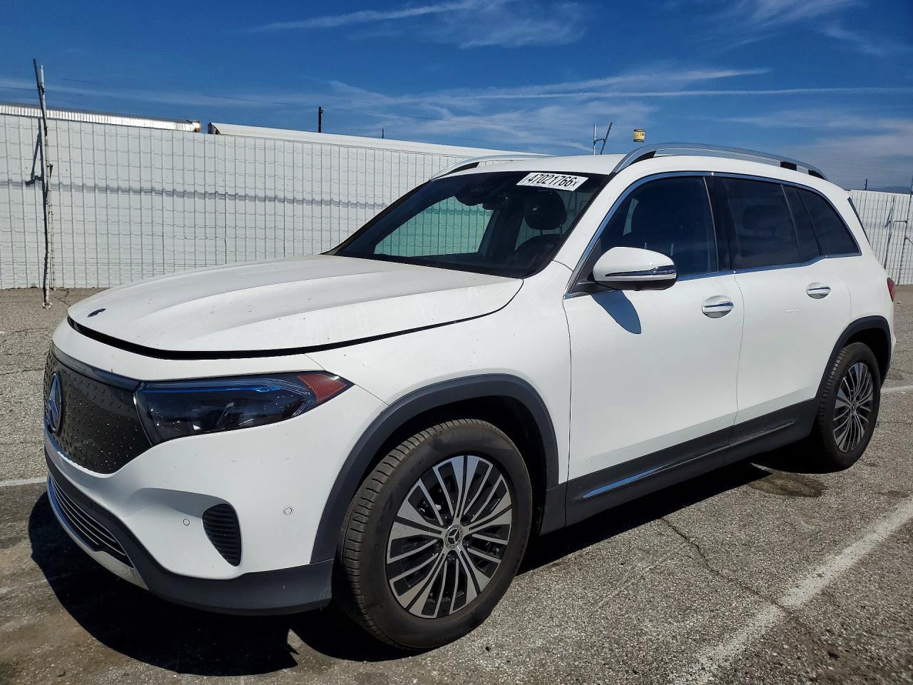 2025 Mercedes-Benz Eqb 250+ - zdjęcie główne