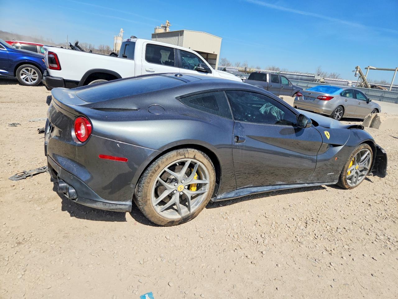 2016 Ferrari F12 Berlinetta - zdjęcie 3