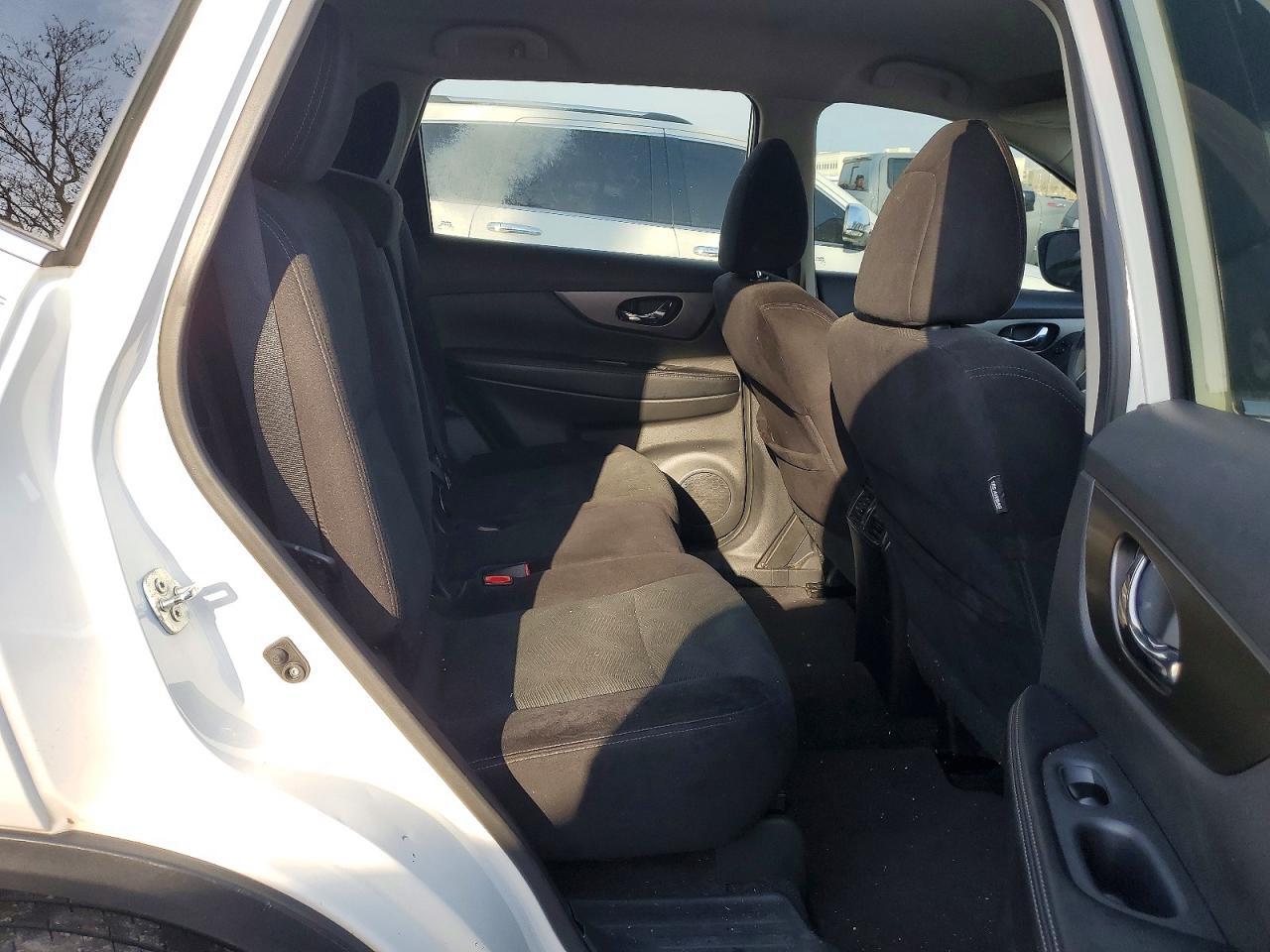 2014 Nissan Rogue Sv - zdjęcie 10