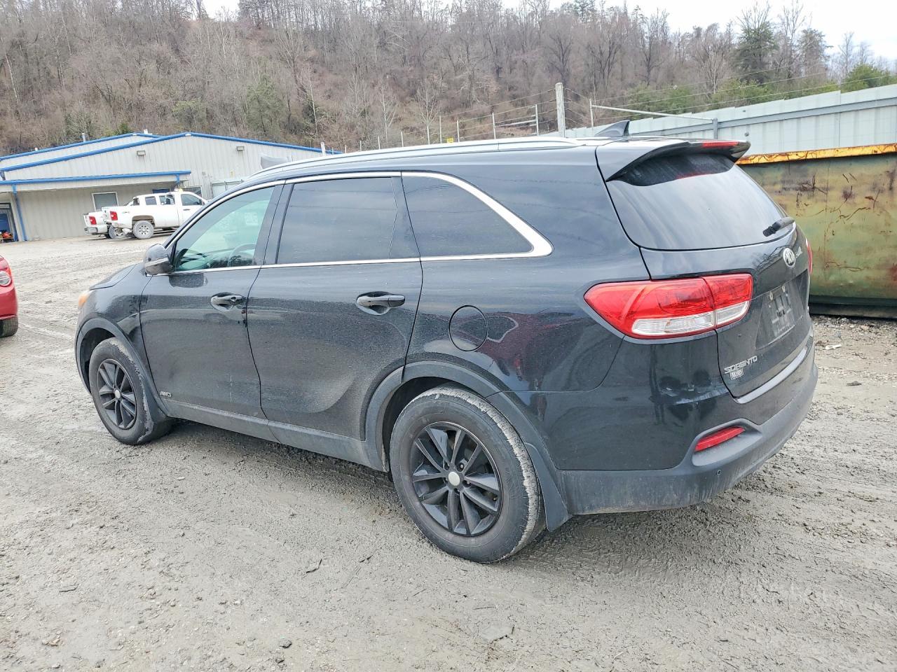 2017 Kia Sorento Base - zdjęcie 2
