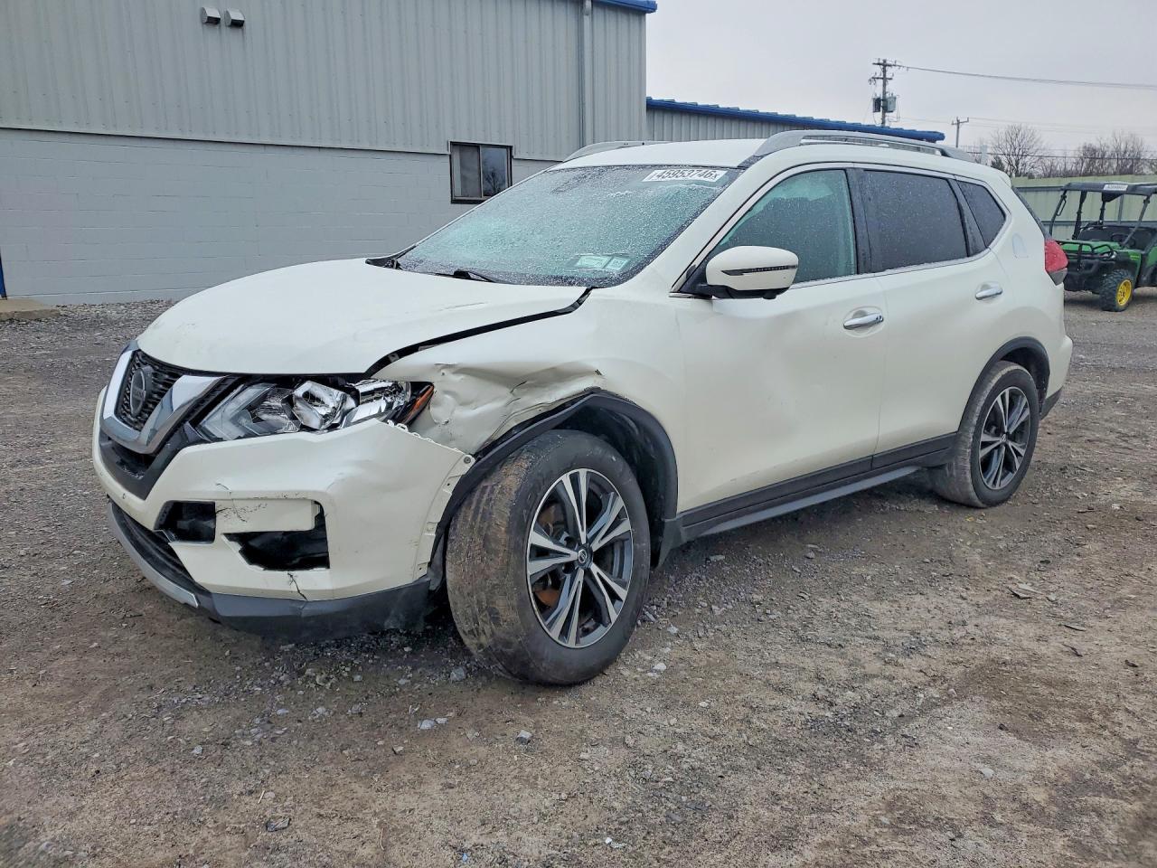 2020 Nissan Rogue Sv - zdjęcie główne