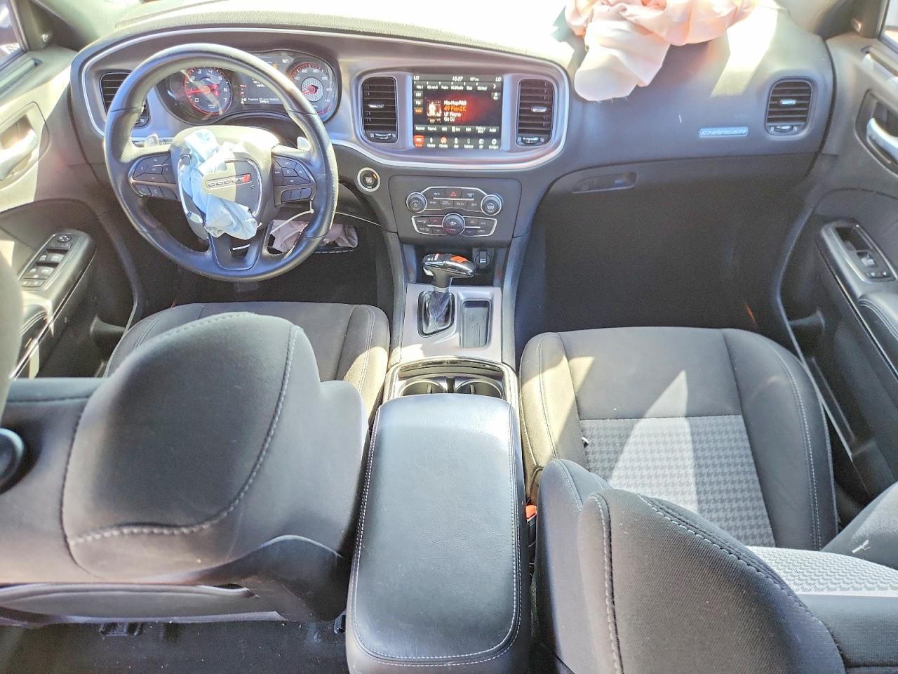 2019 Dodge Charger Gt - zdjęcie 8