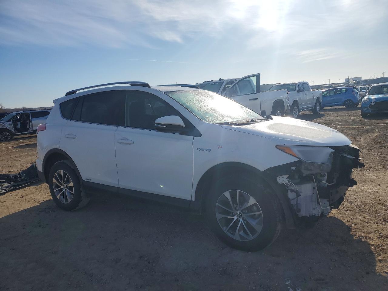 2016 Toyota Rav4 Hybrid Xle - zdjęcie 4