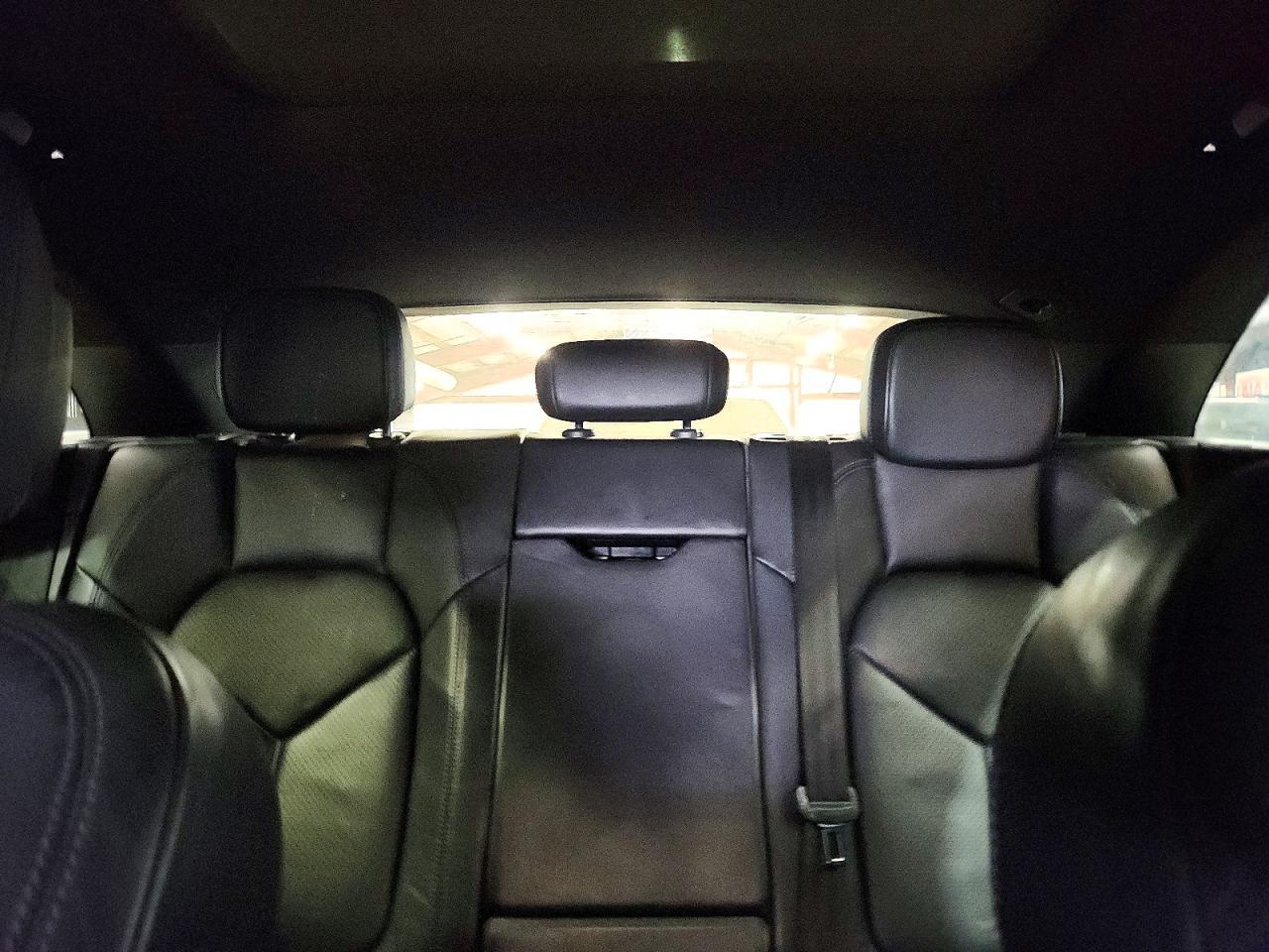 2017 Porsche Macan - zdjęcie 10