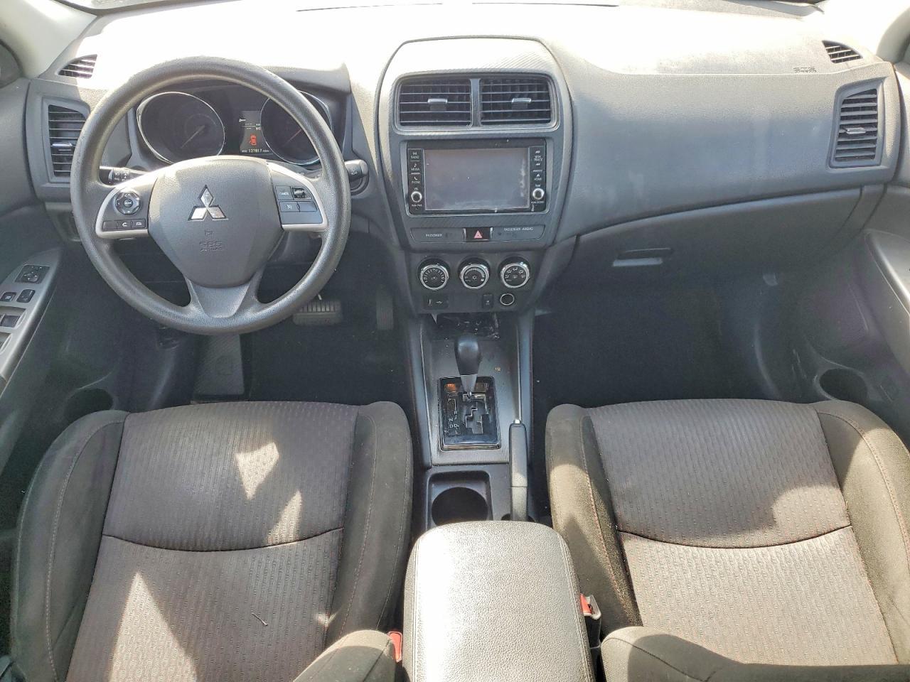2018 Mitsubishi Outlander Sport Es - zdjęcie 8