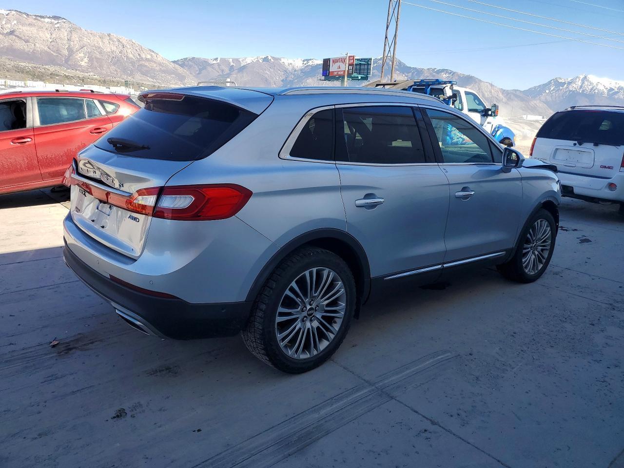 2017 Lincoln Mkx Reserve - zdjęcie 3