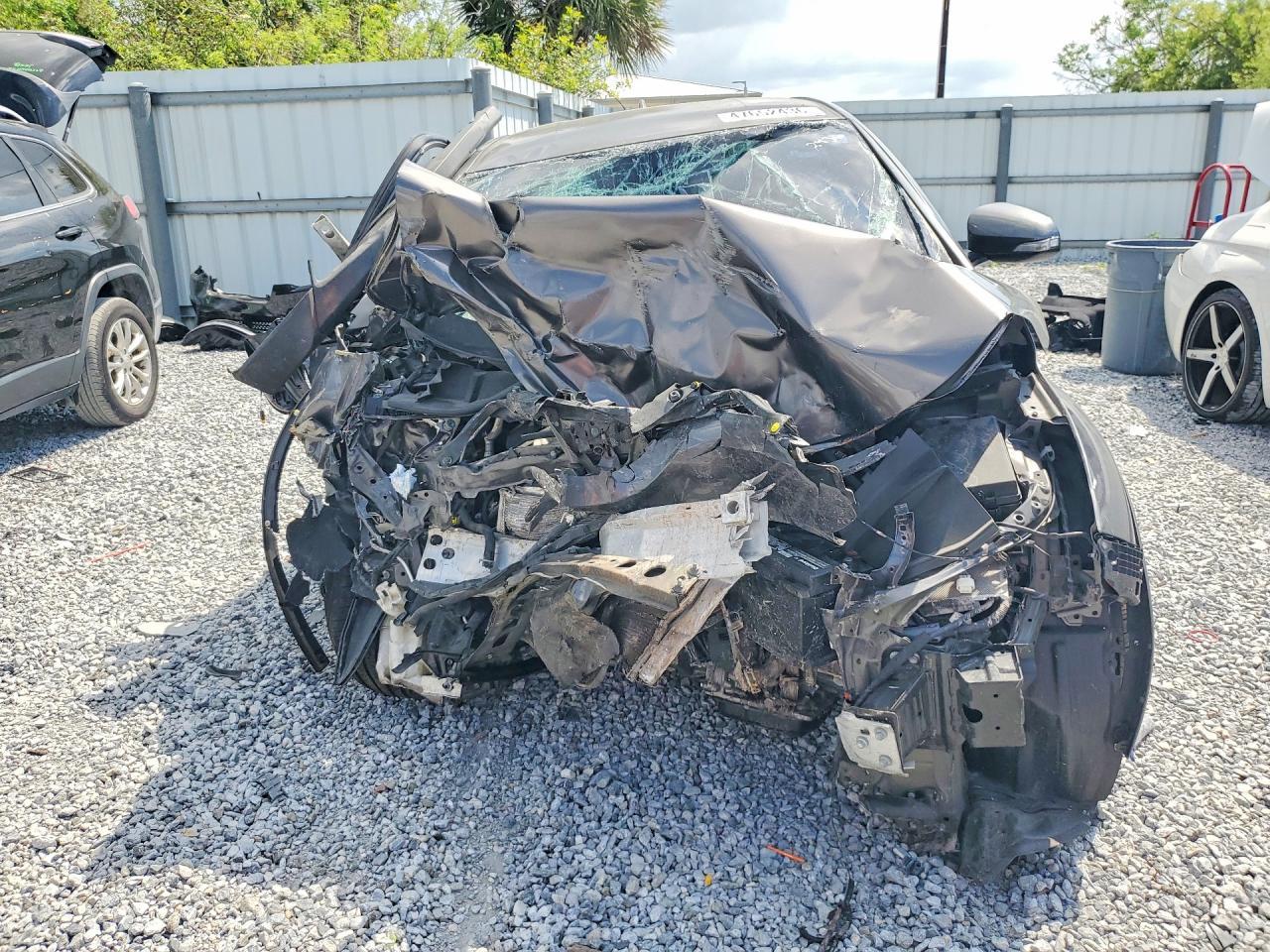 2019 Toyota C-Hr Xle - zdjęcie 5