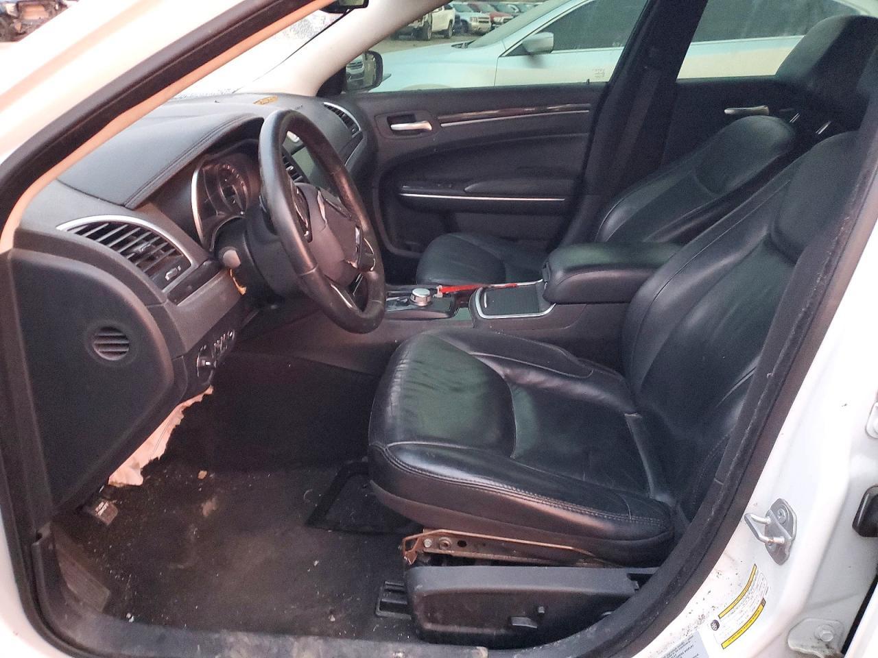 2015 Chrysler 300 Limited - zdjęcie 7