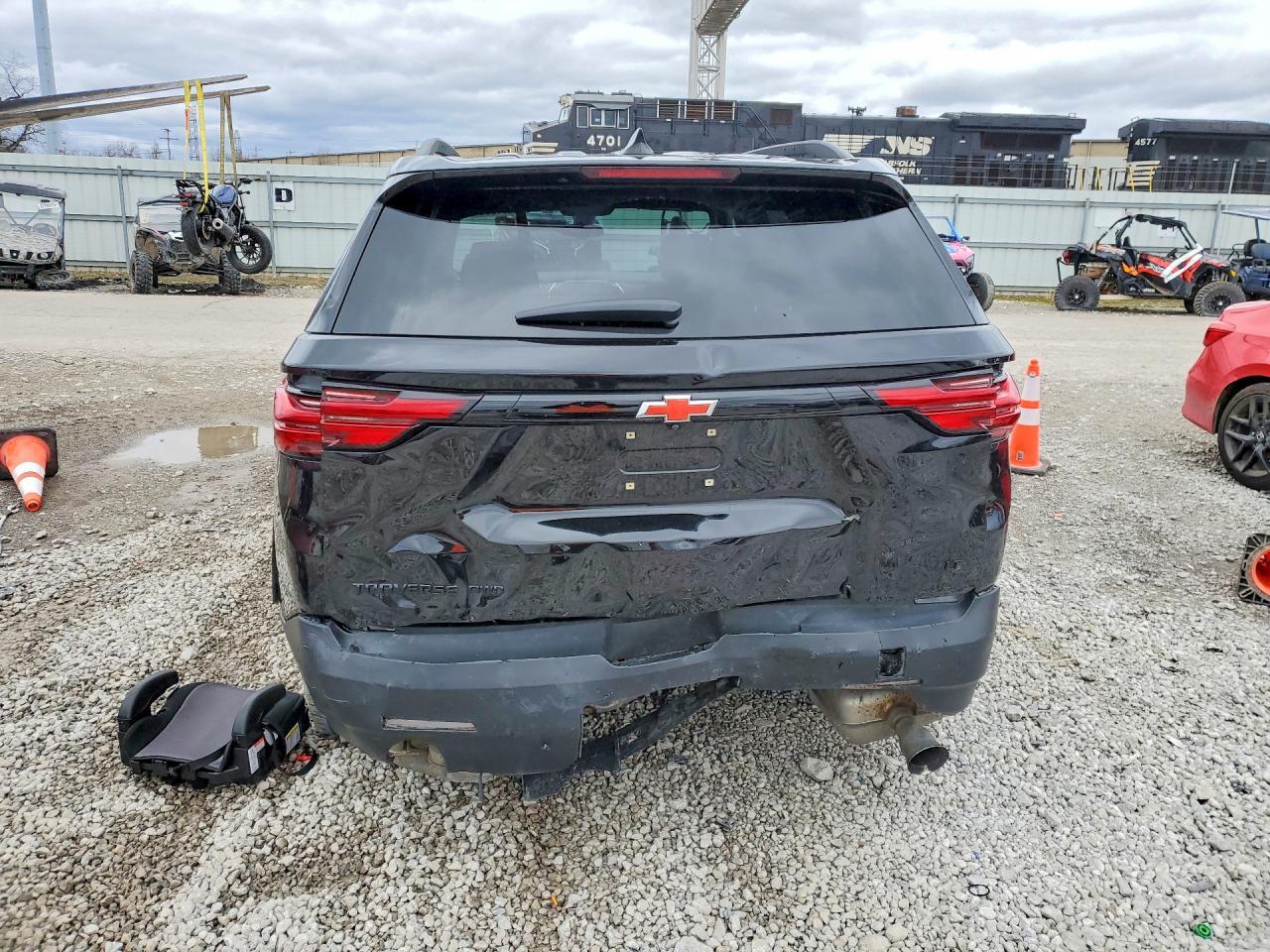 2023 Chevrolet Traverse Lt - zdjęcie 6