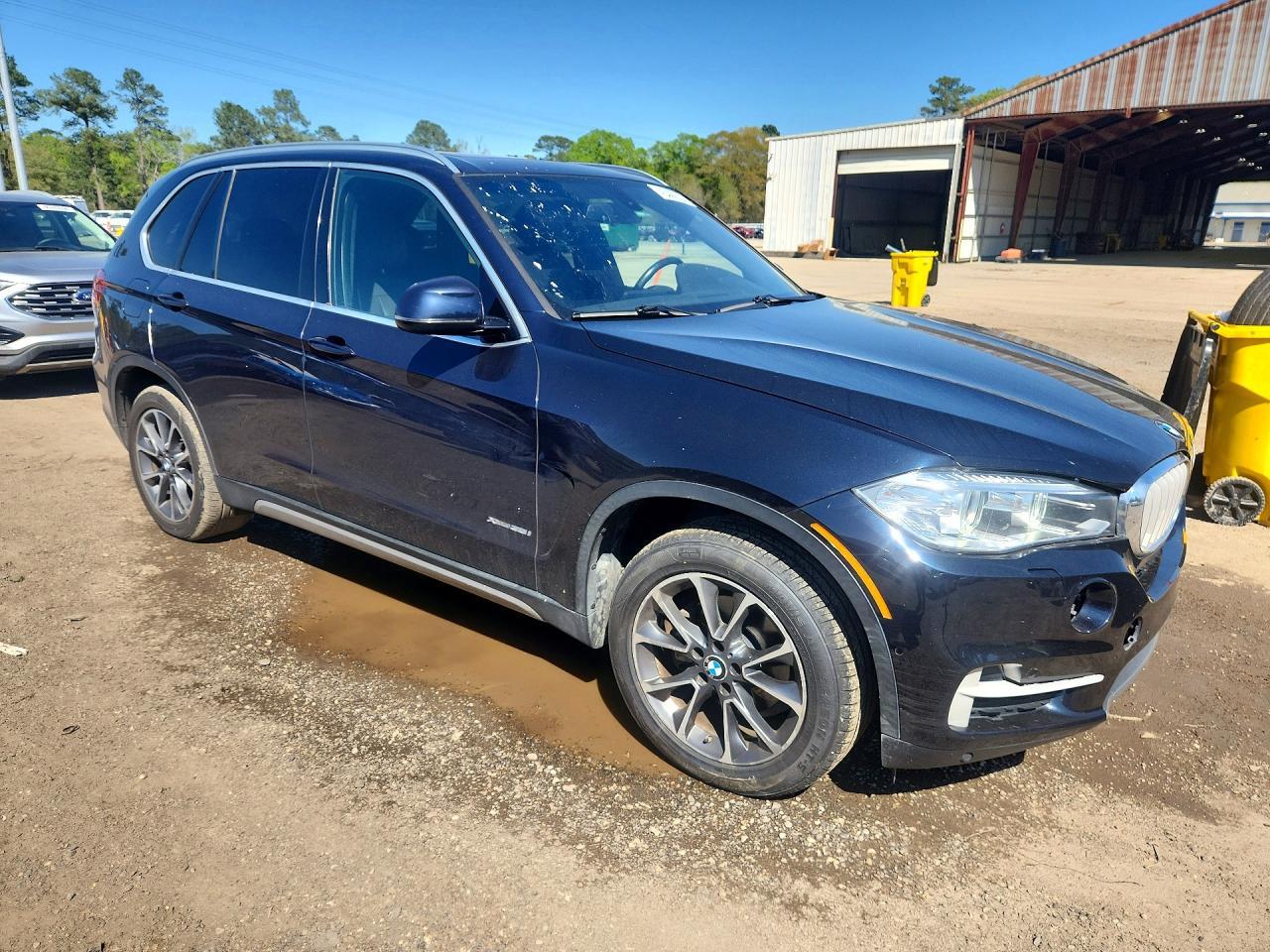 2017 BMW X5 xDrive35I - zdjęcie 4
