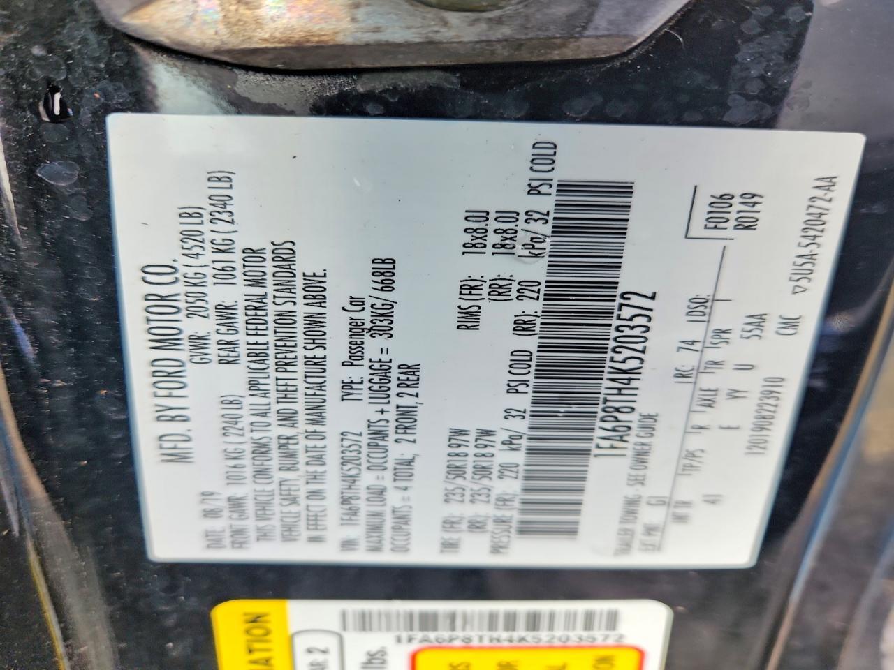 2019 Ford Mustang - zdjęcie 13