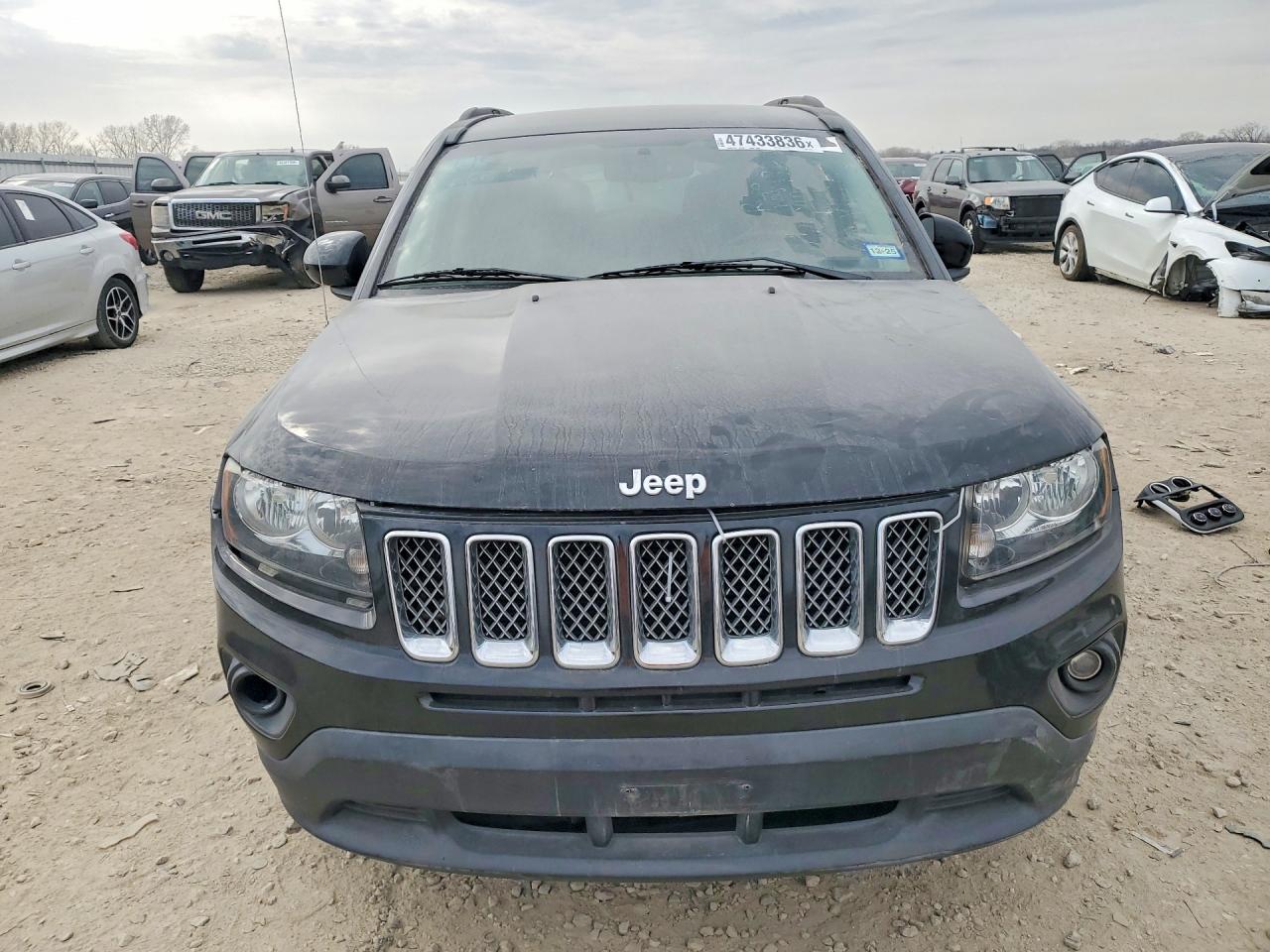 2016 Jeep Compass Latitude - zdjęcie 5